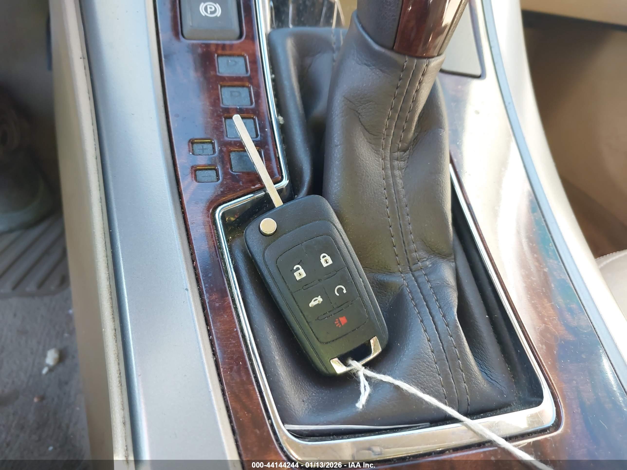 BUICK LACROSSE image 11
