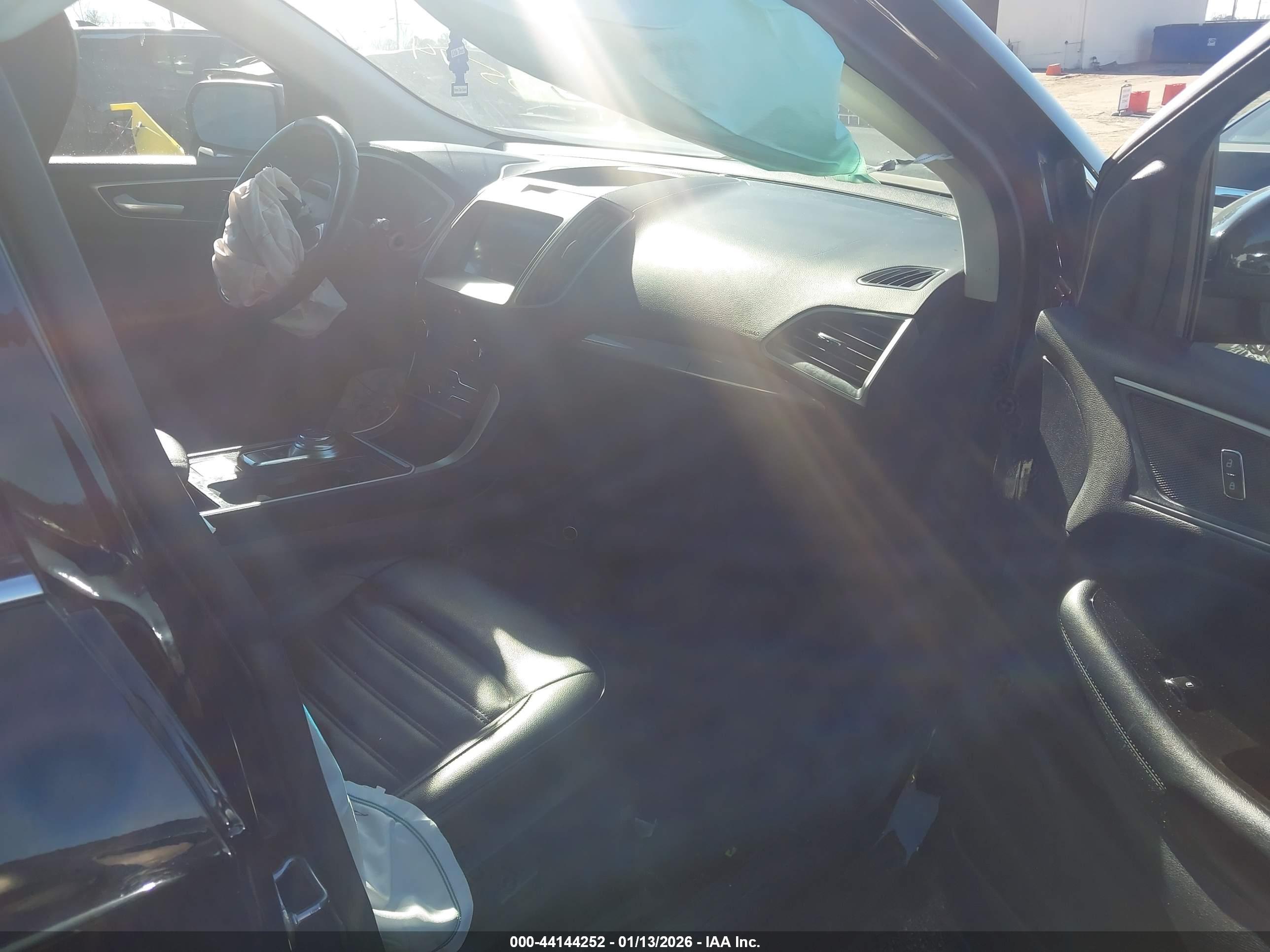 FORD EDGE image 5