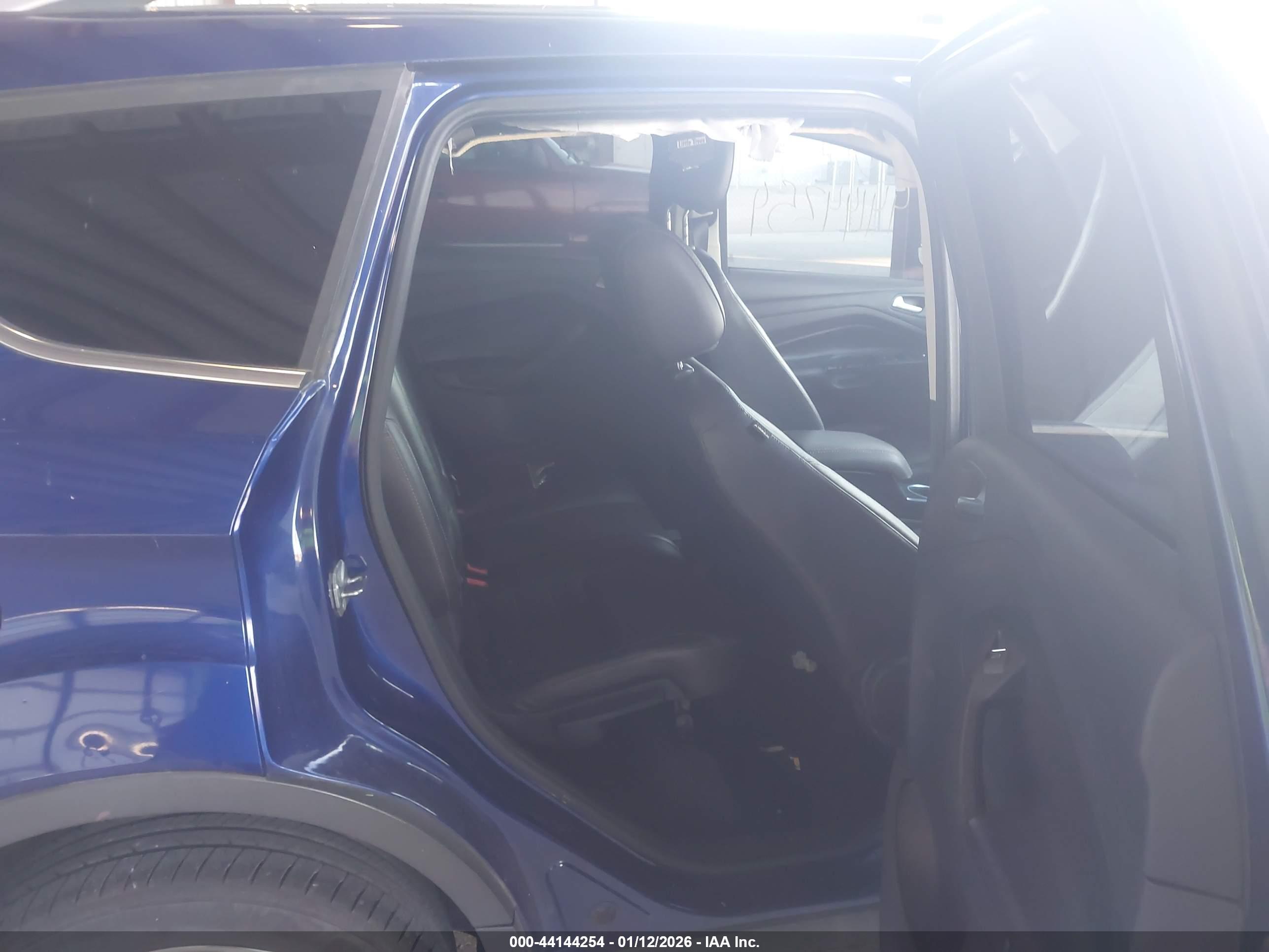 FORD ESCAPE image 8