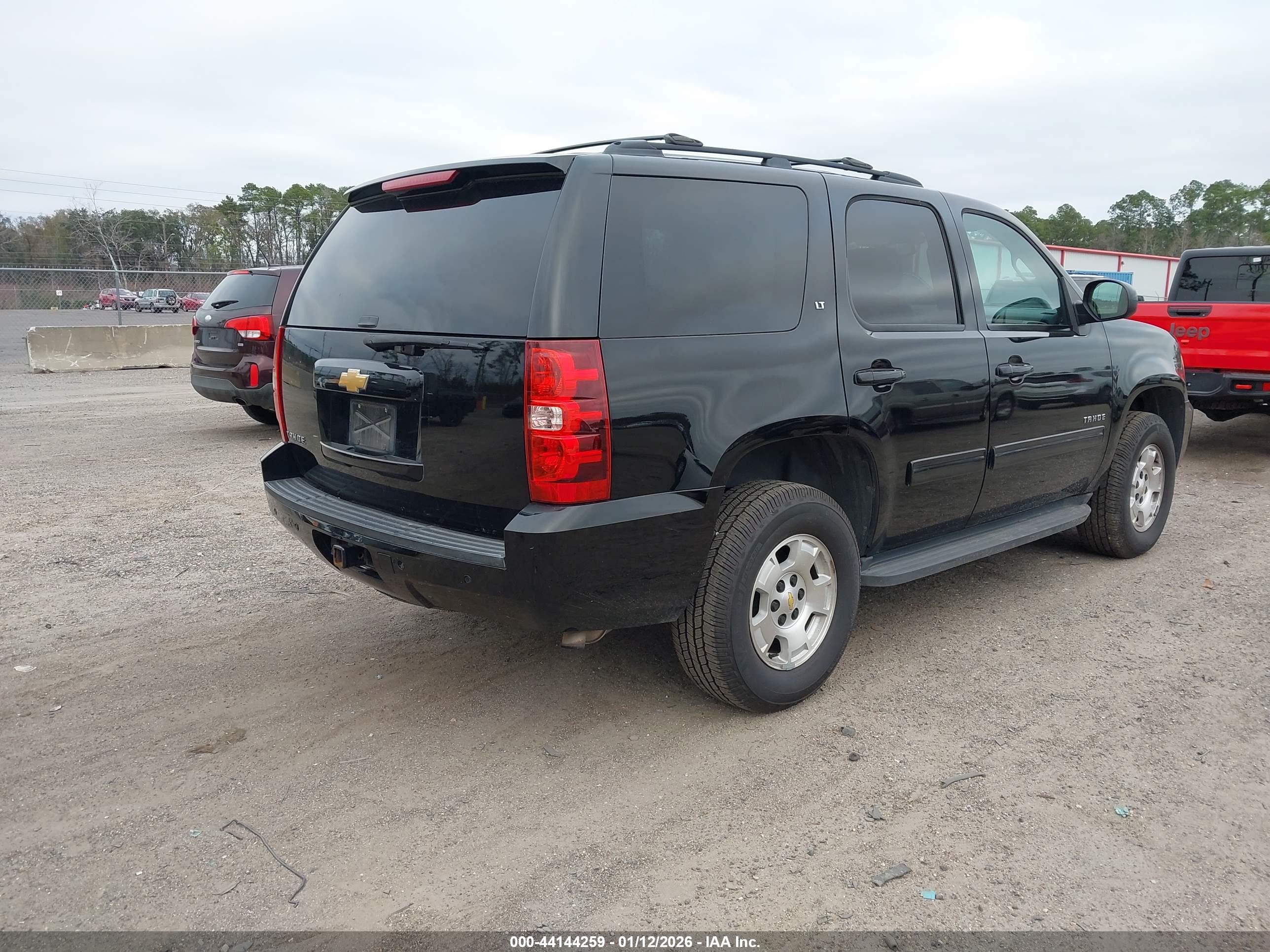 CHEVROLET TAHOE image 4