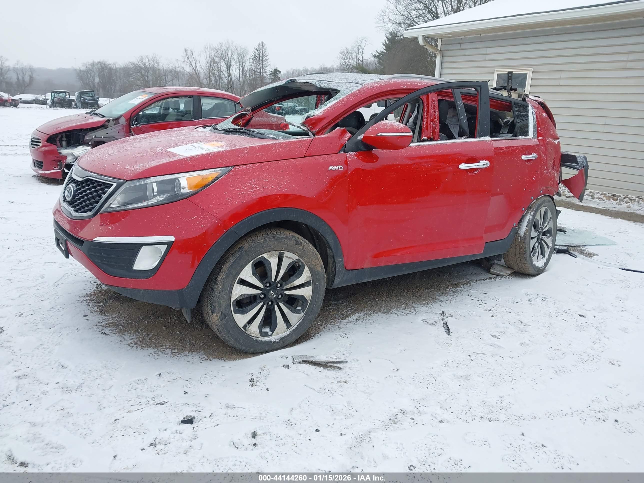 KIA SPORTAGE image 2