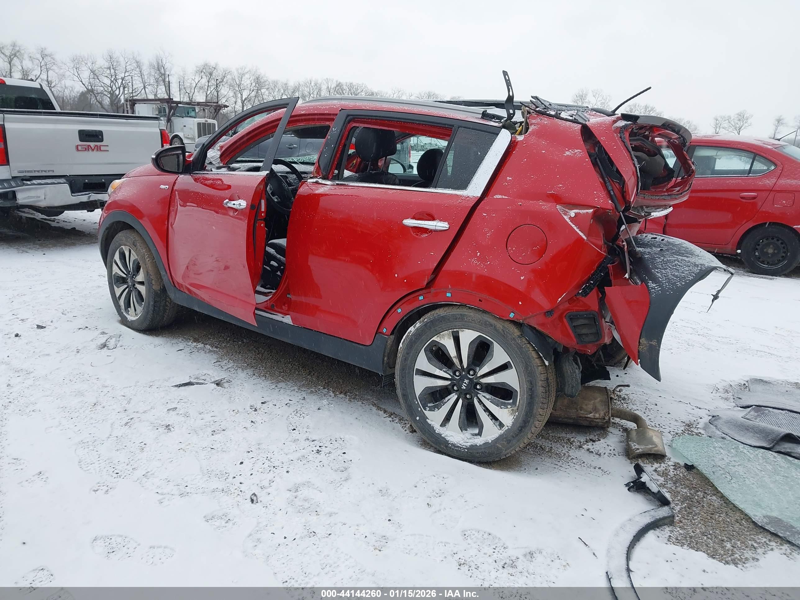 KIA SPORTAGE image 3