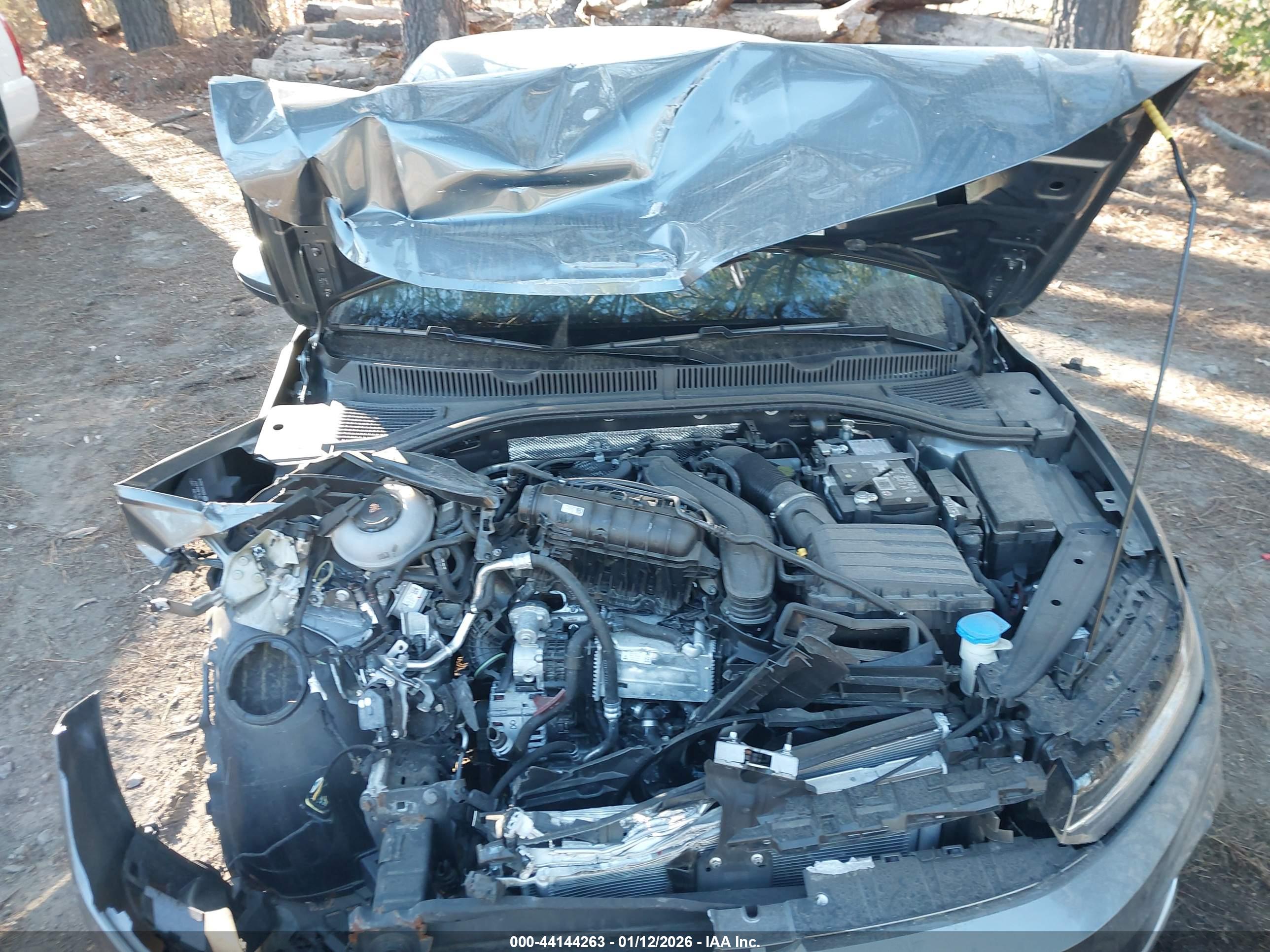 VOLKSWAGEN JETTA image 10