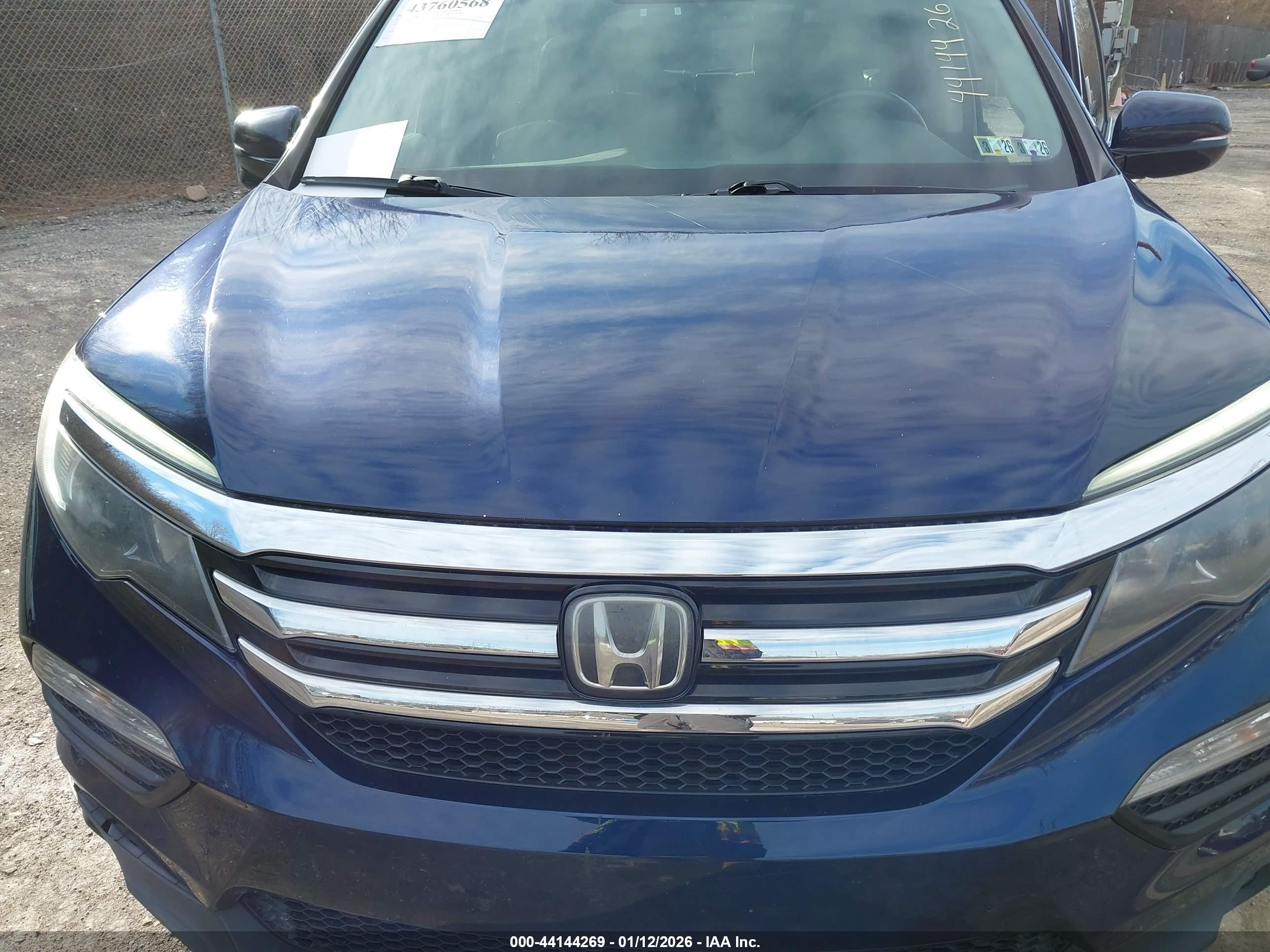 HONDA PILOT image 6