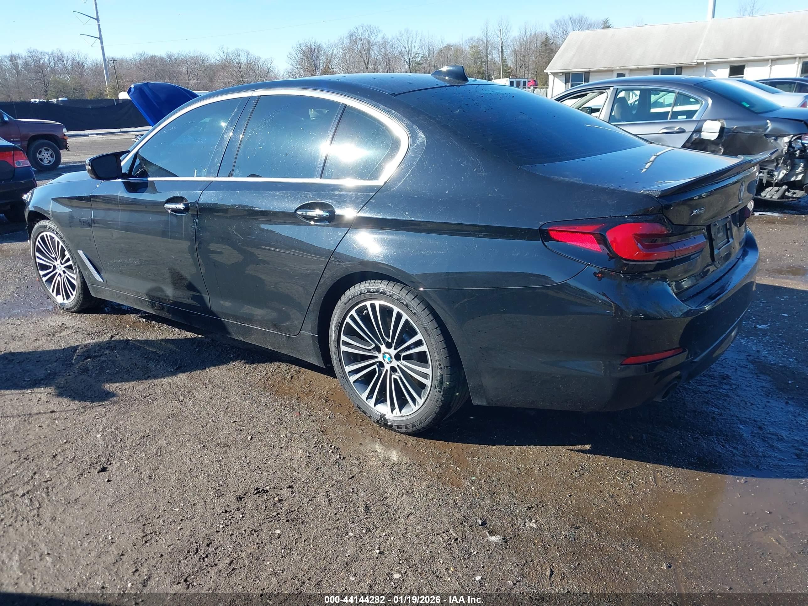 BMW 530I image 3