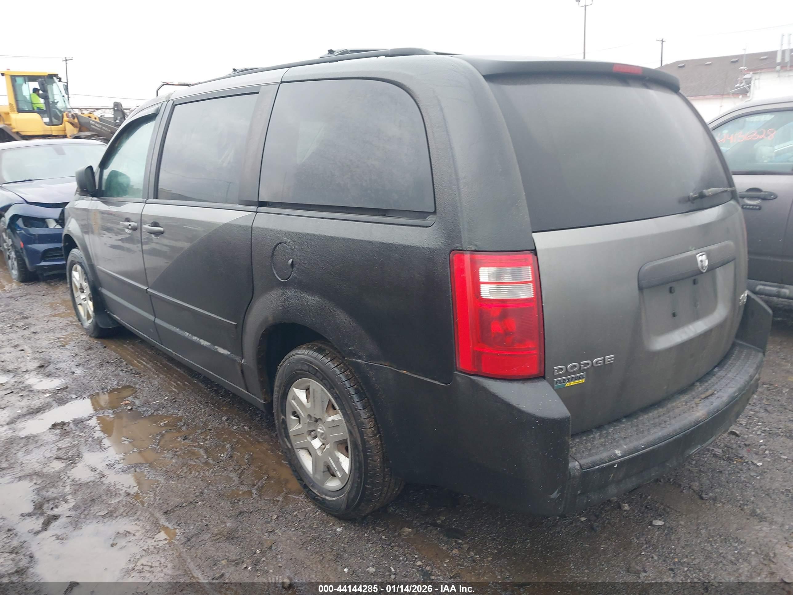DODGE GRAND image 3