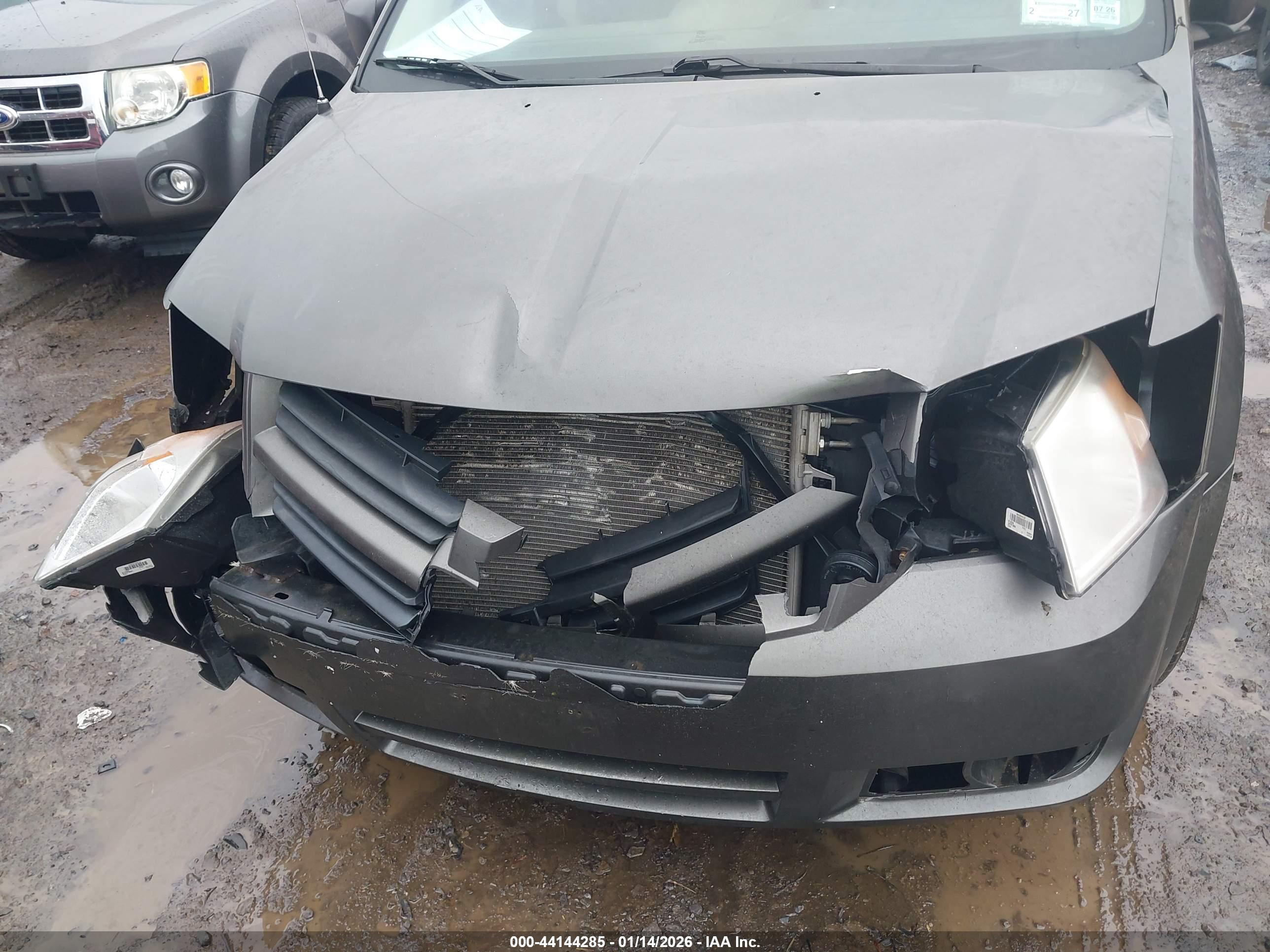 DODGE GRAND image 6