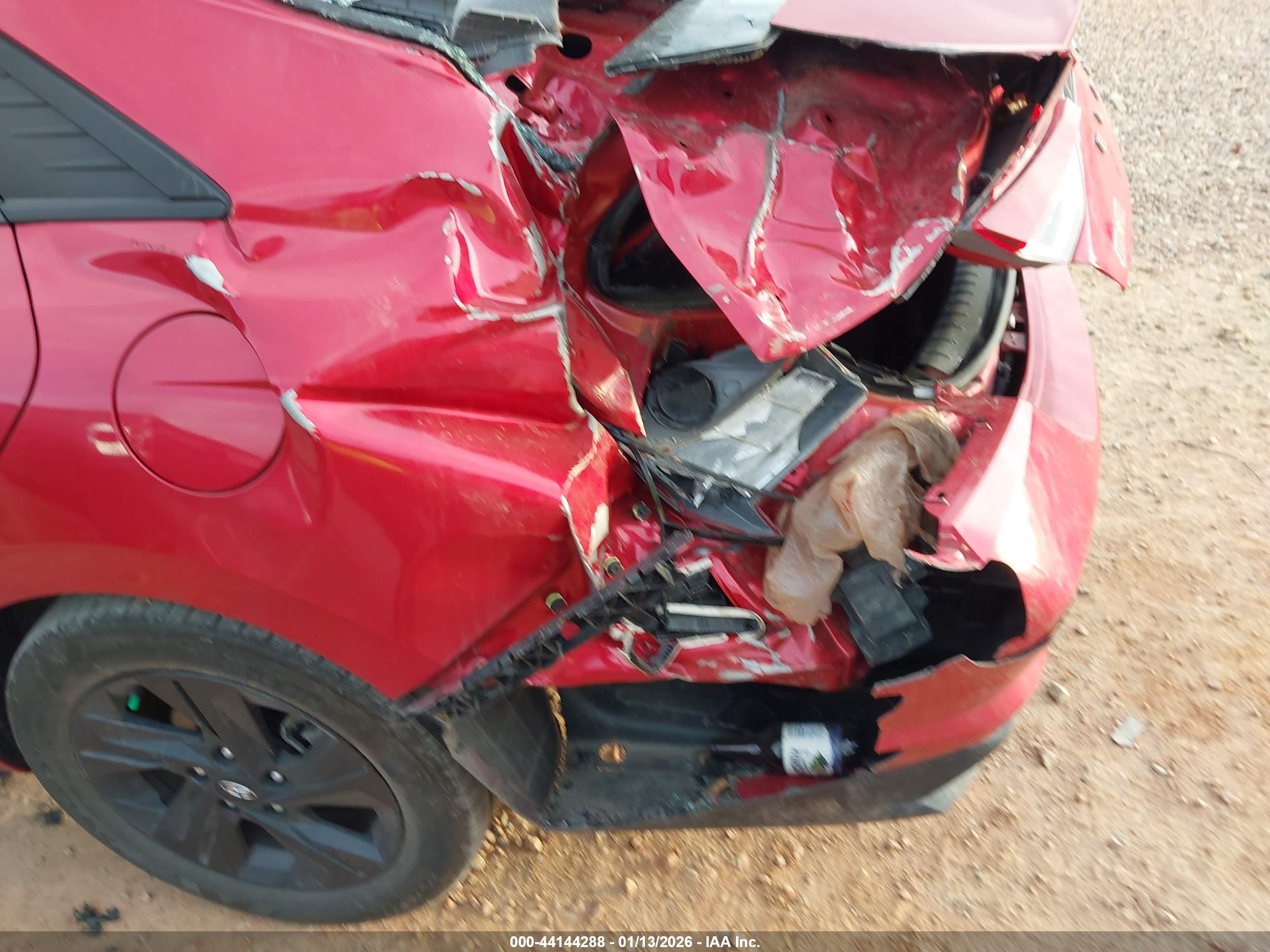 HYUNDAI ELANTRA image 6