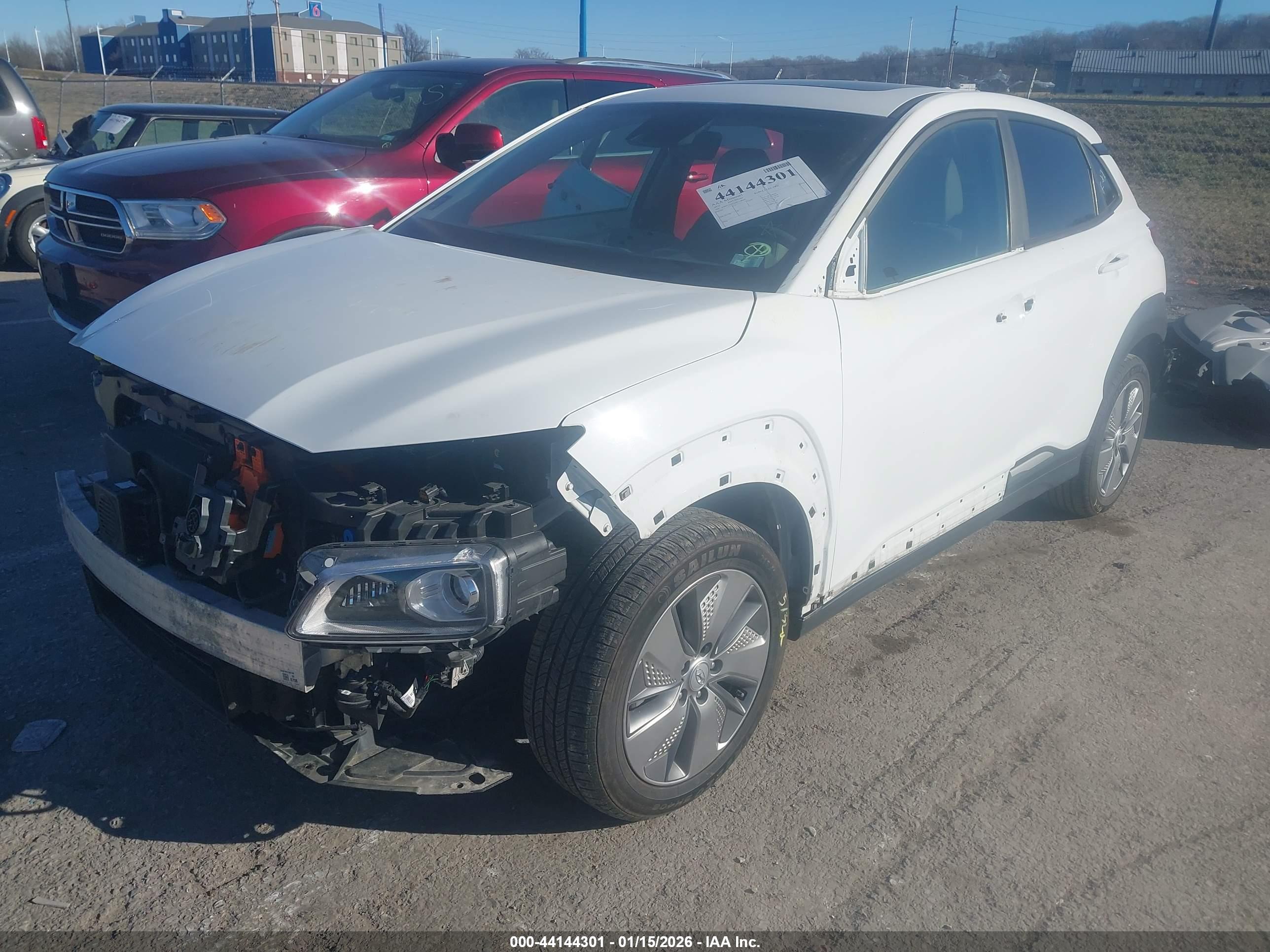 HYUNDAI KONA image 2