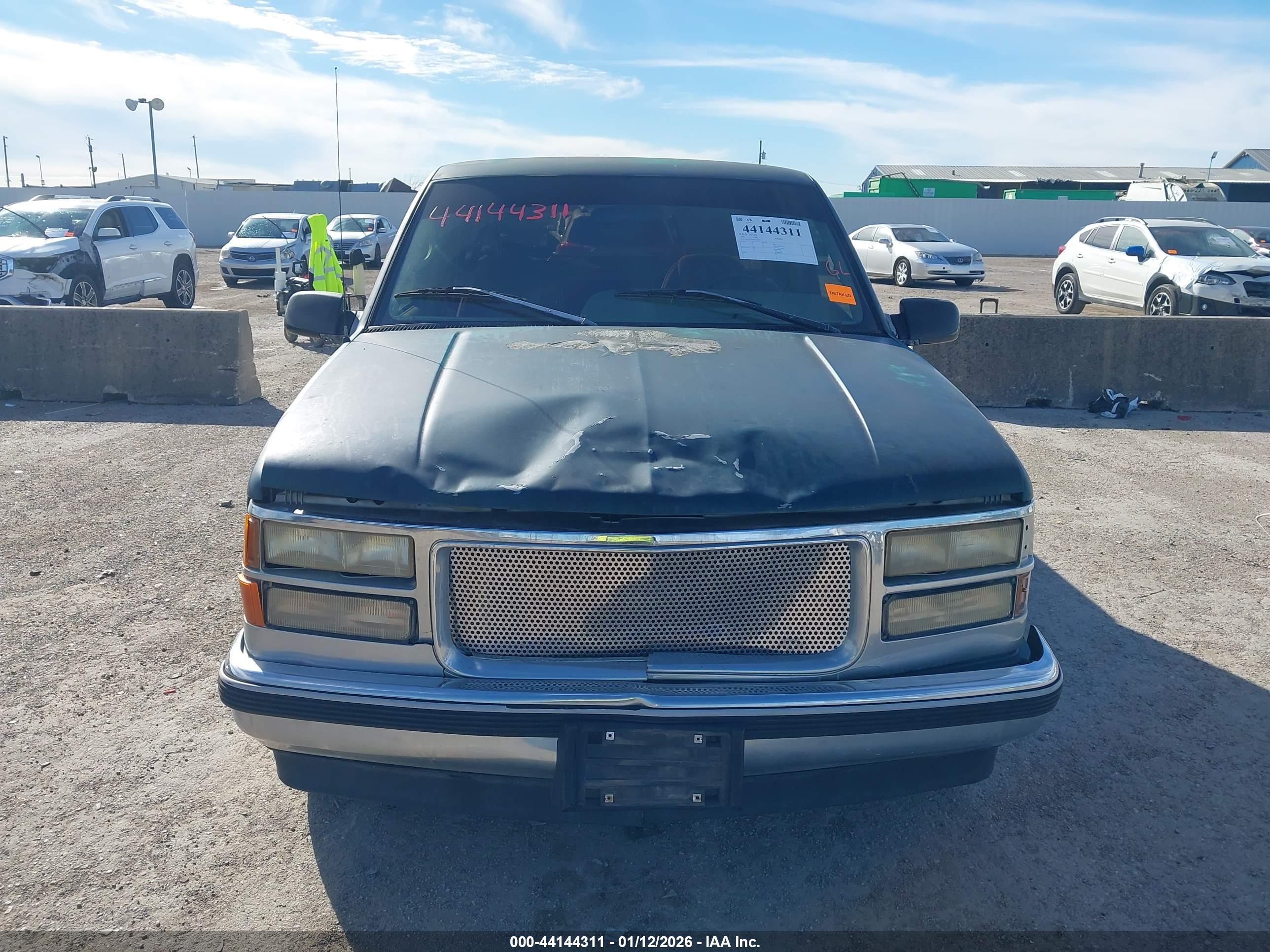 GMC SIERRA image 6