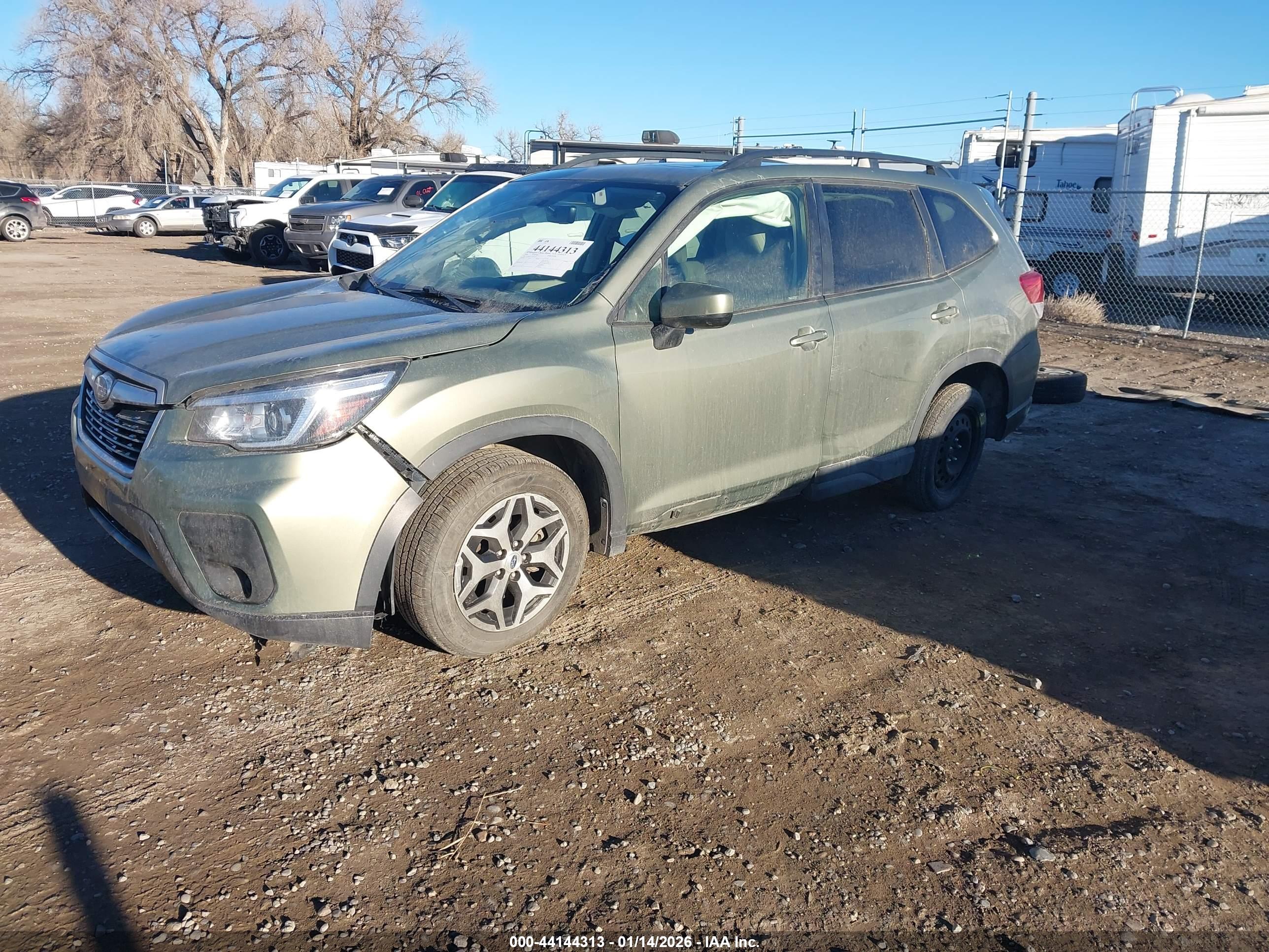 SUBARU FORESTER image 2