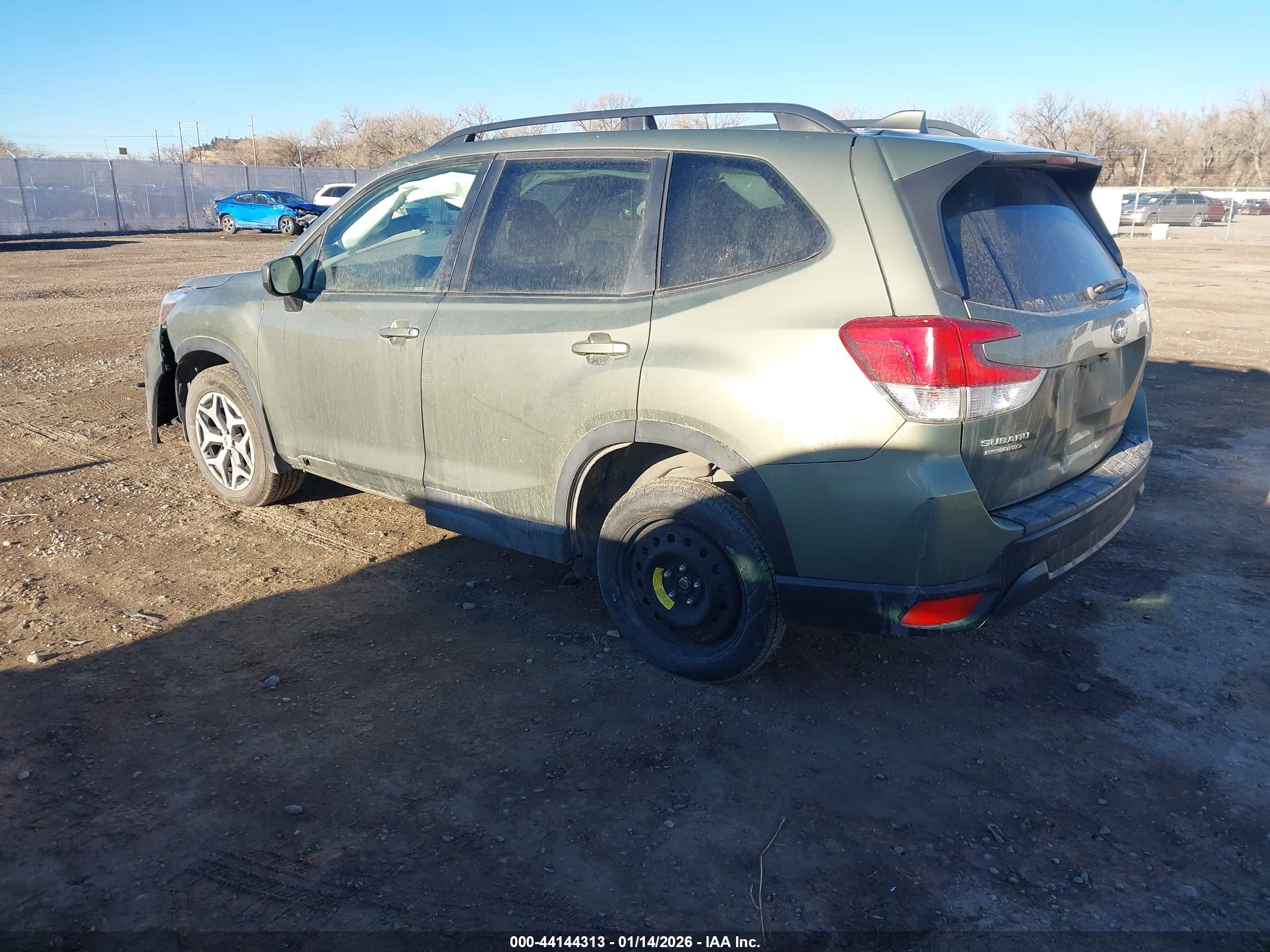 SUBARU FORESTER image 3