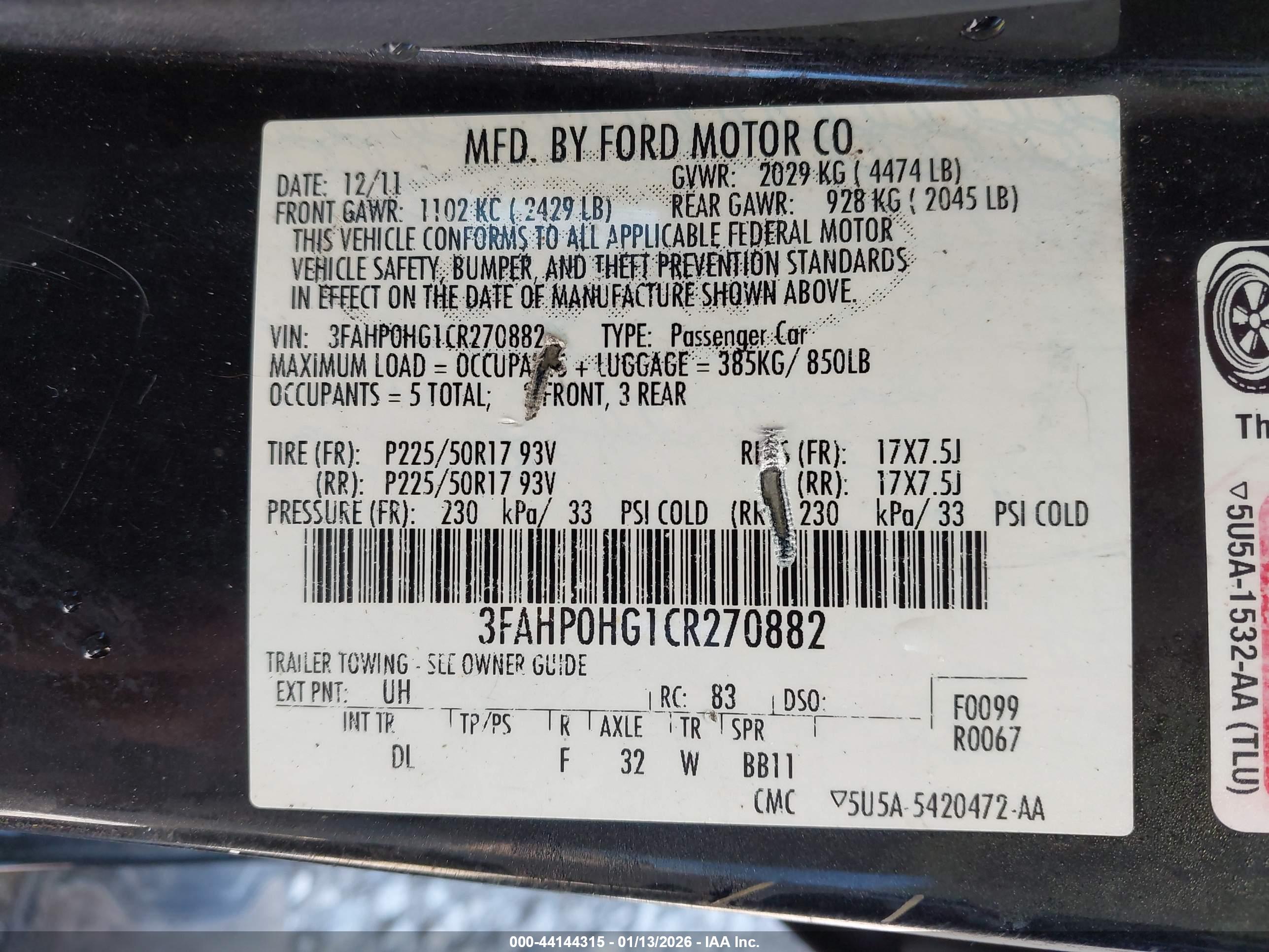 FORD FUSION image 9