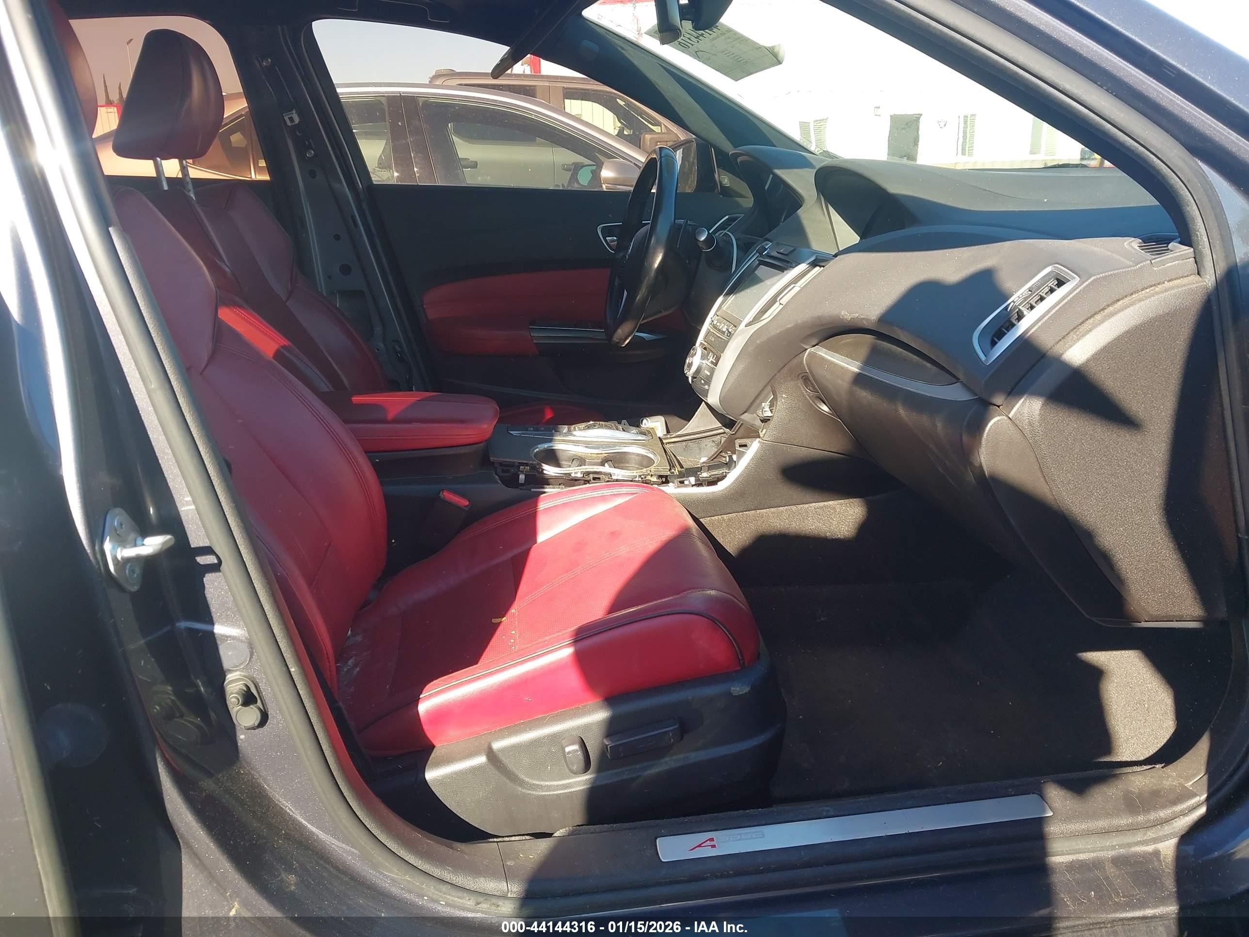 ACURA TLX image 5