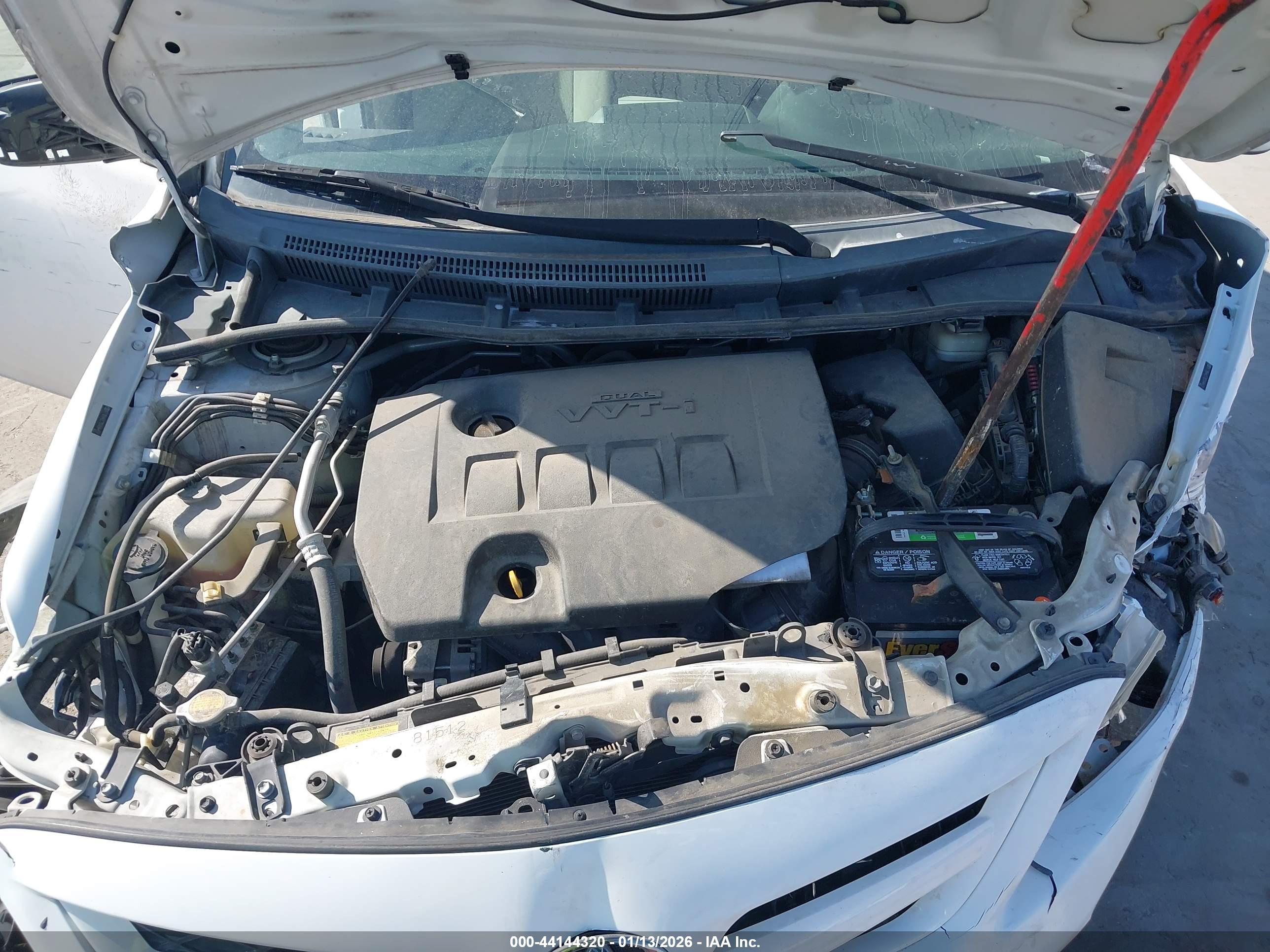 TOYOTA COROLLA image 10
