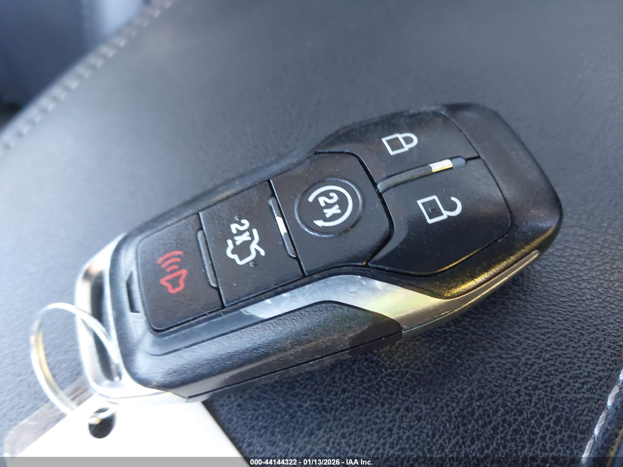 FORD EDGE image 11