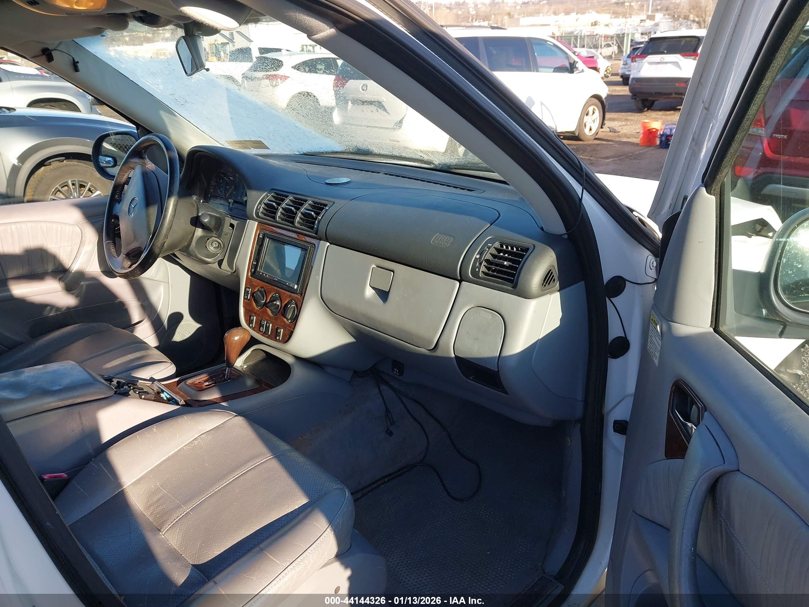 MERCEDES-BENZ ML image 5