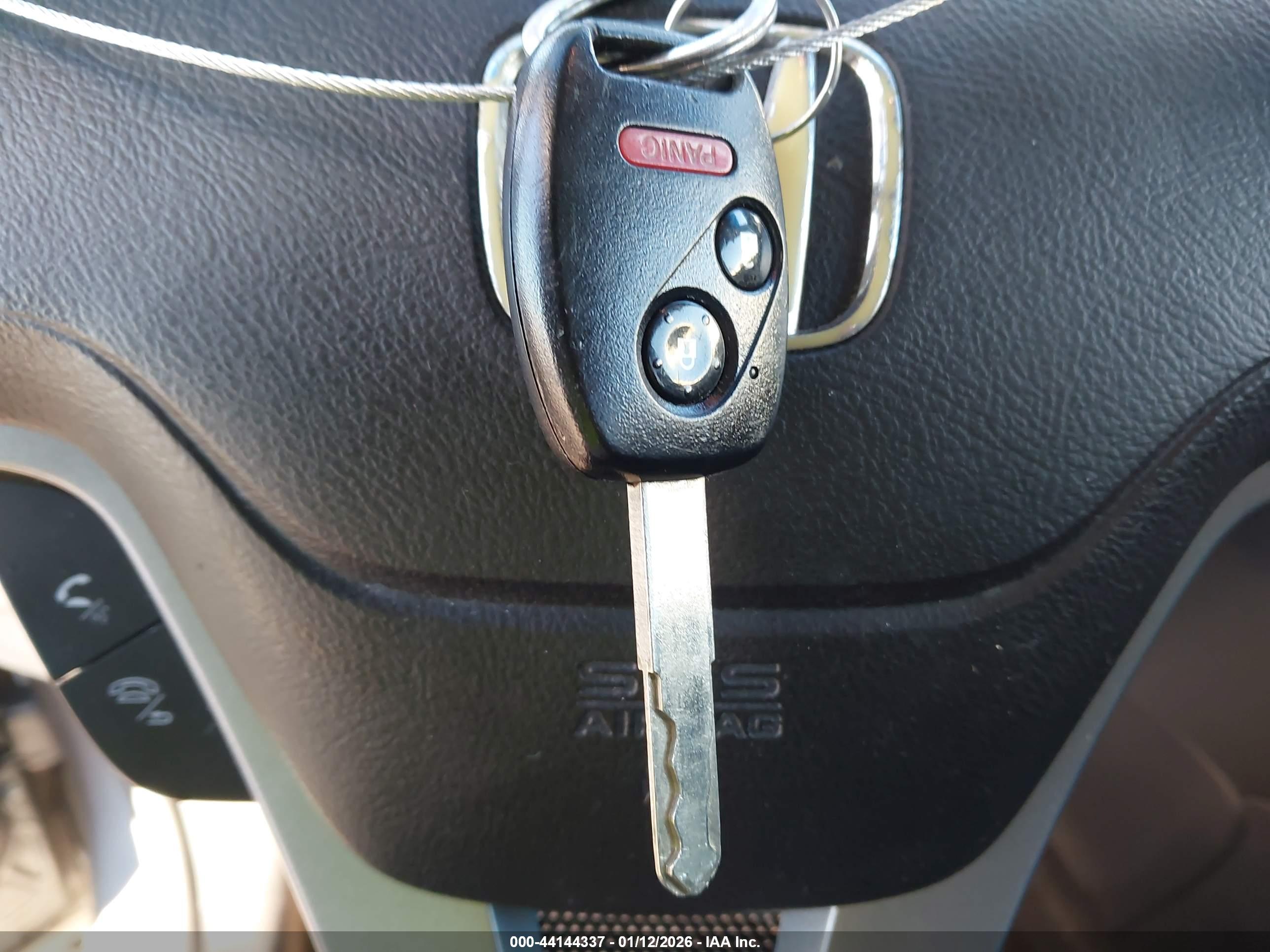 HONDA CR-V image 11