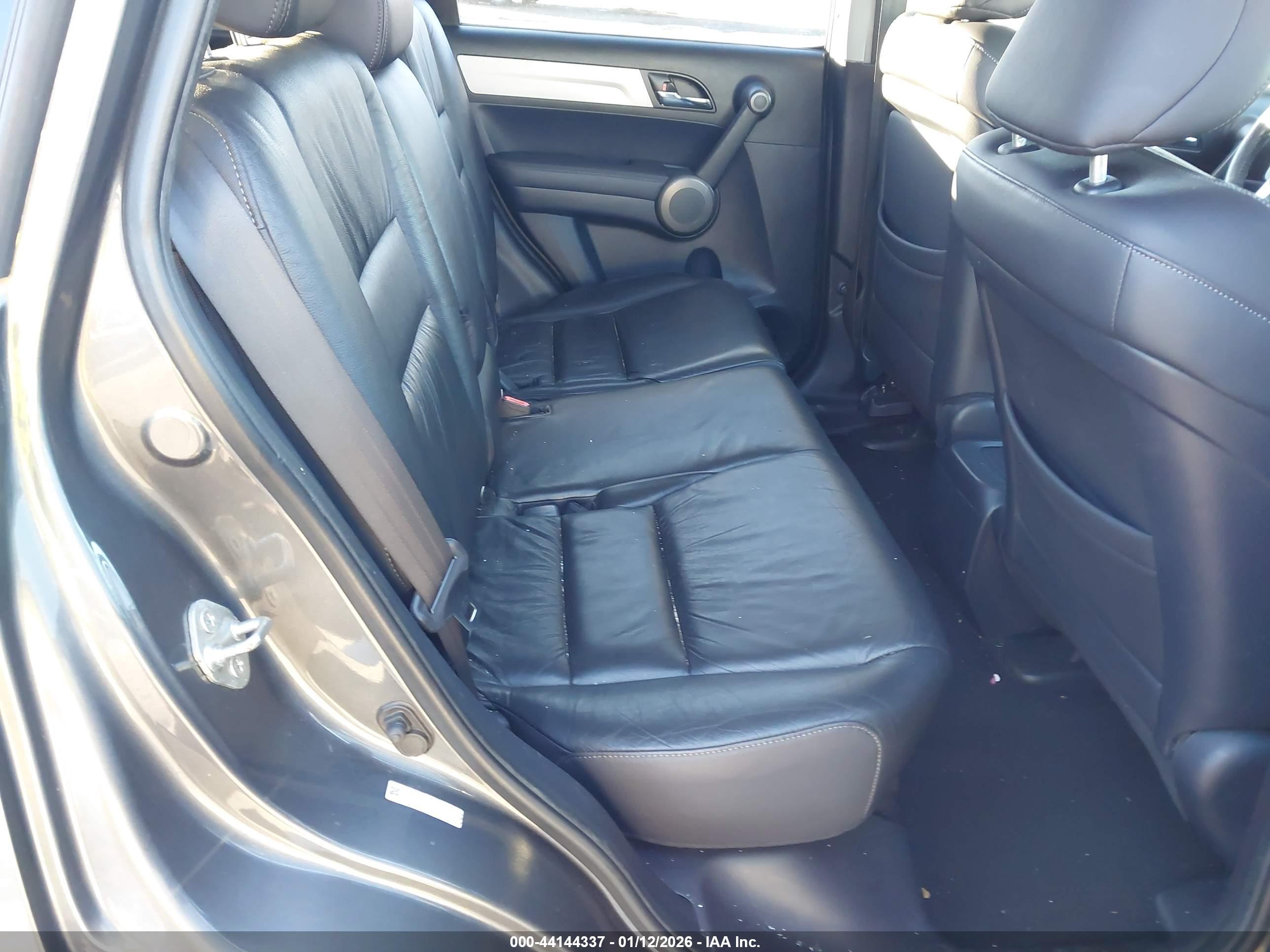 HONDA CR-V image 8