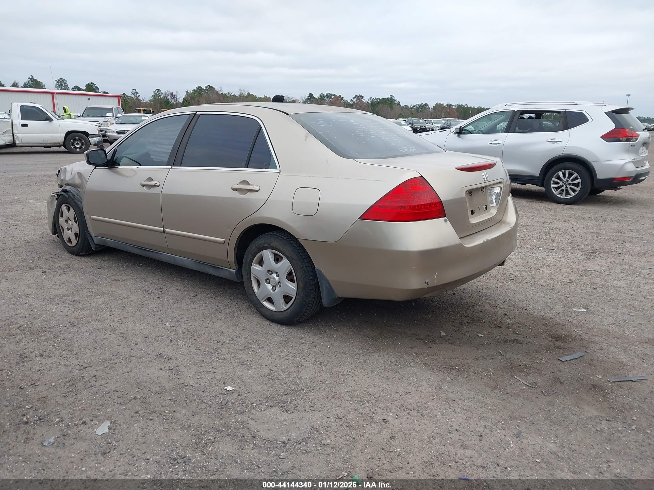 HONDA ACCORD image 3
