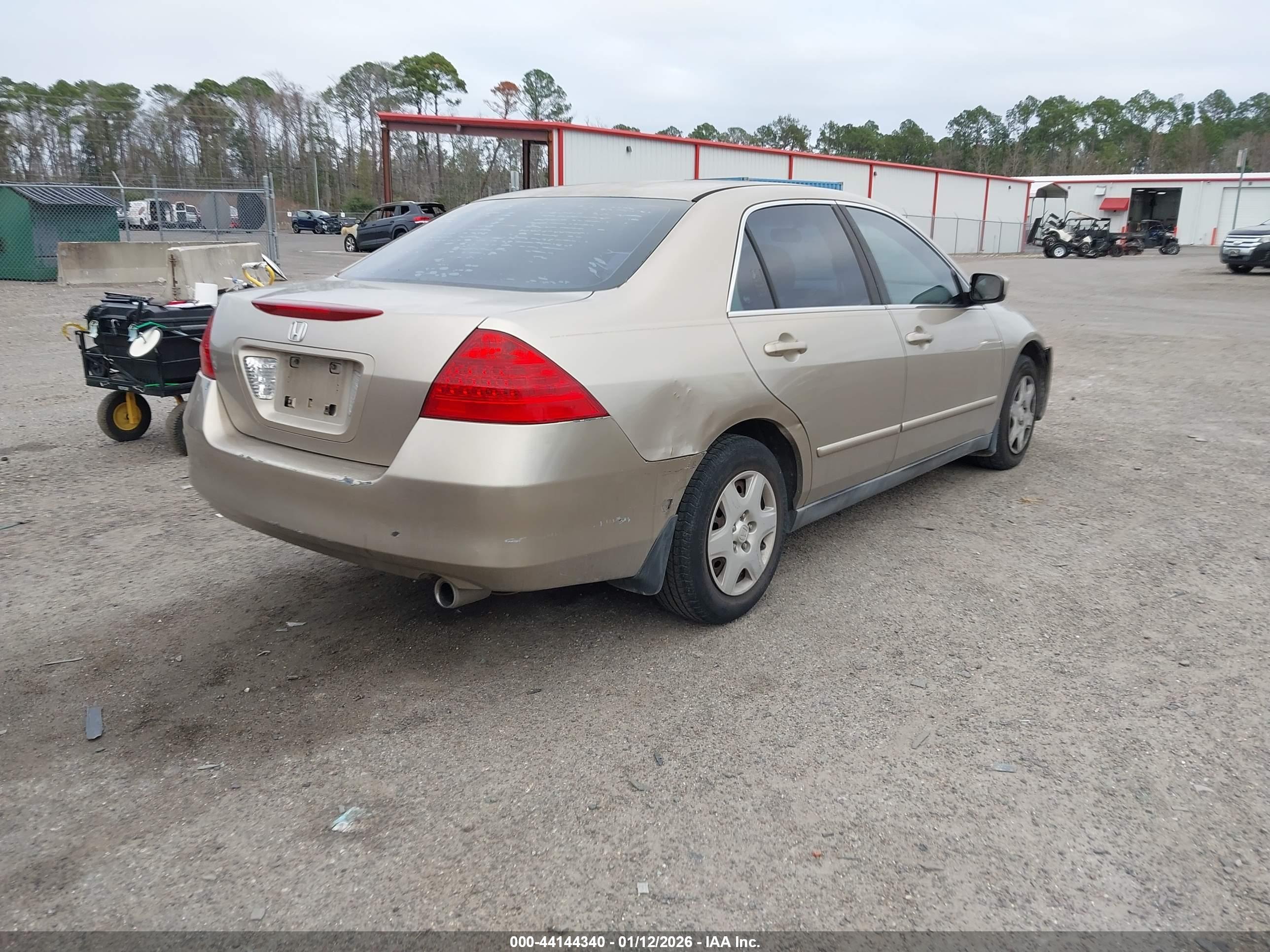 HONDA ACCORD image 4