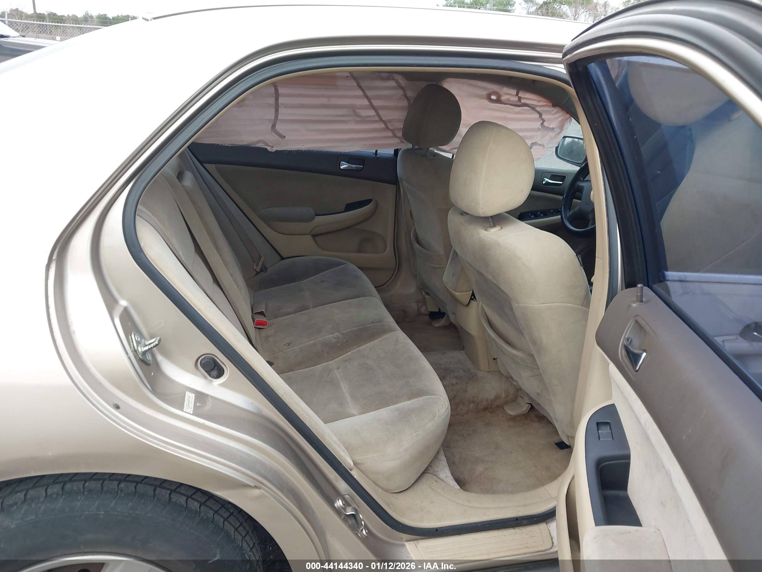 HONDA ACCORD image 8