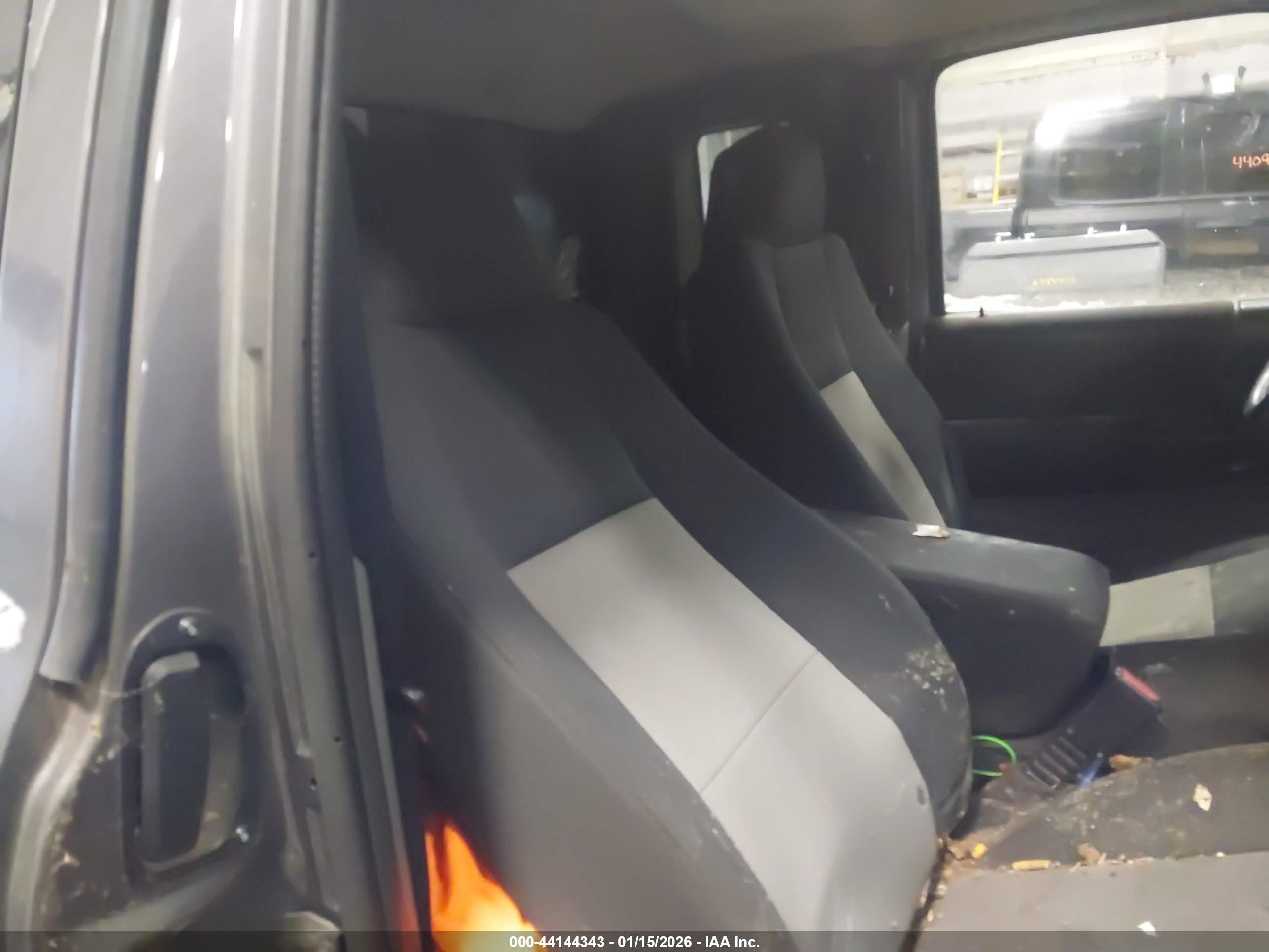 FORD RANGER image 8