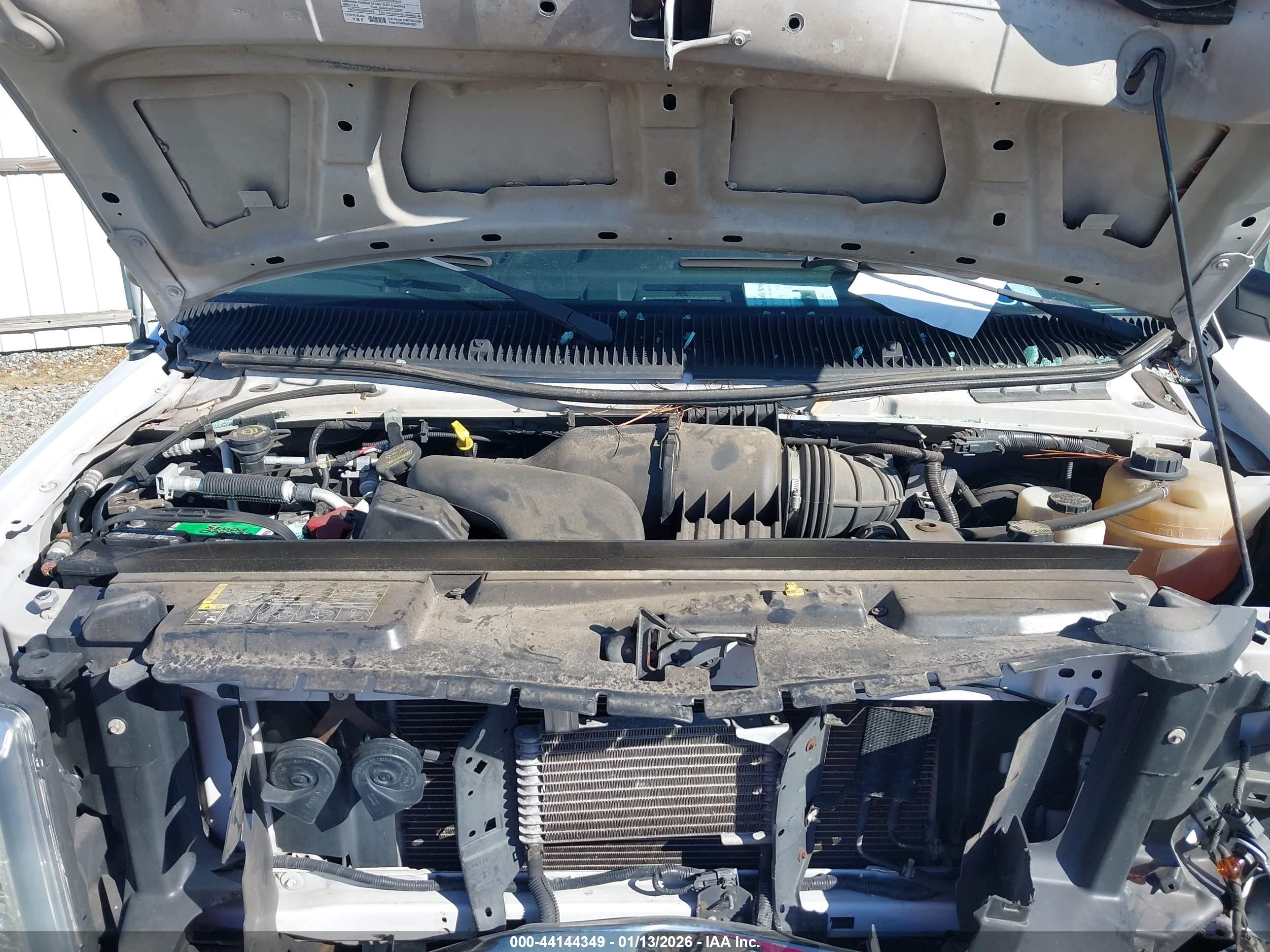 FORD E-350 image 10
