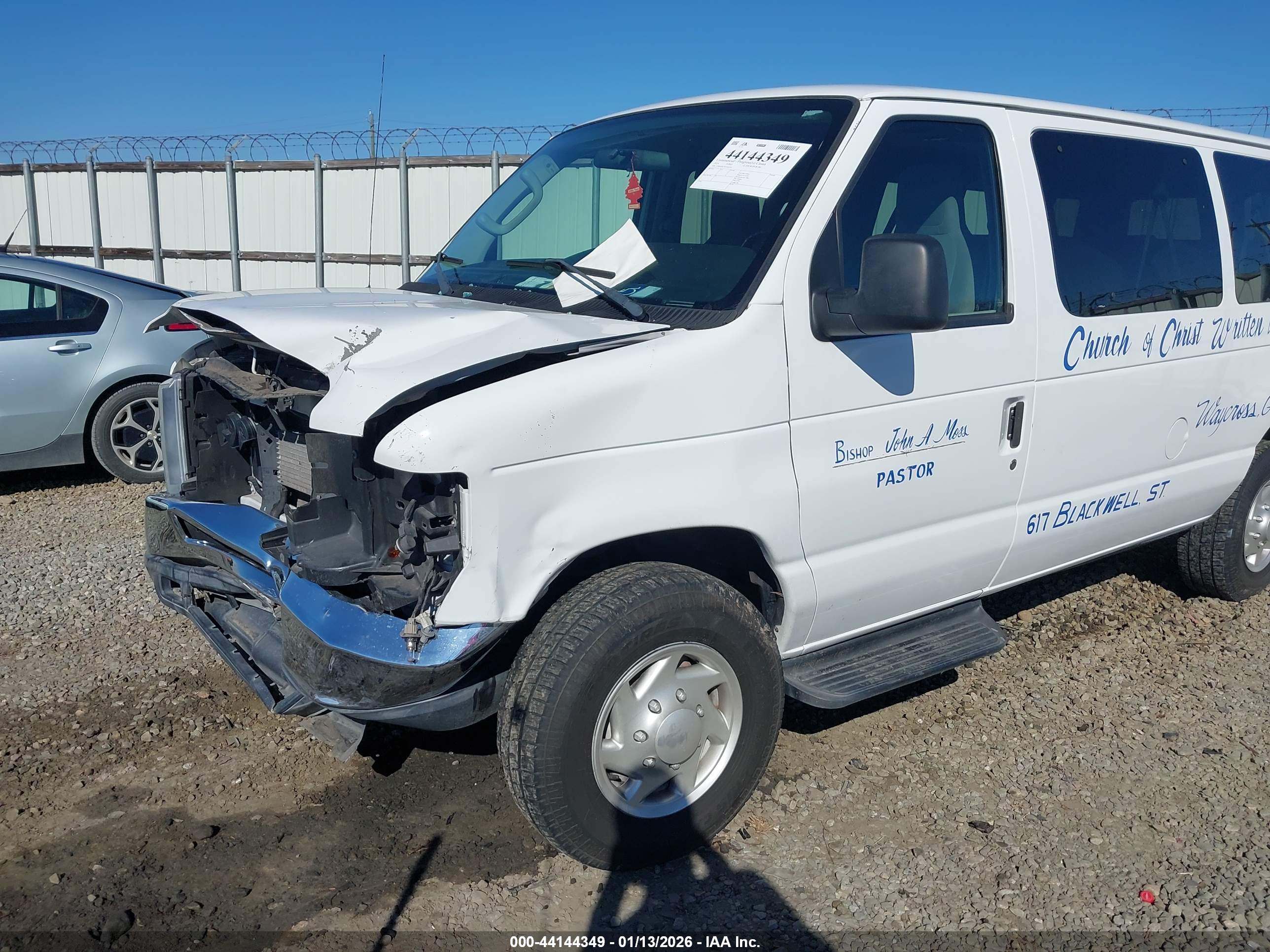 FORD E-350 image 6