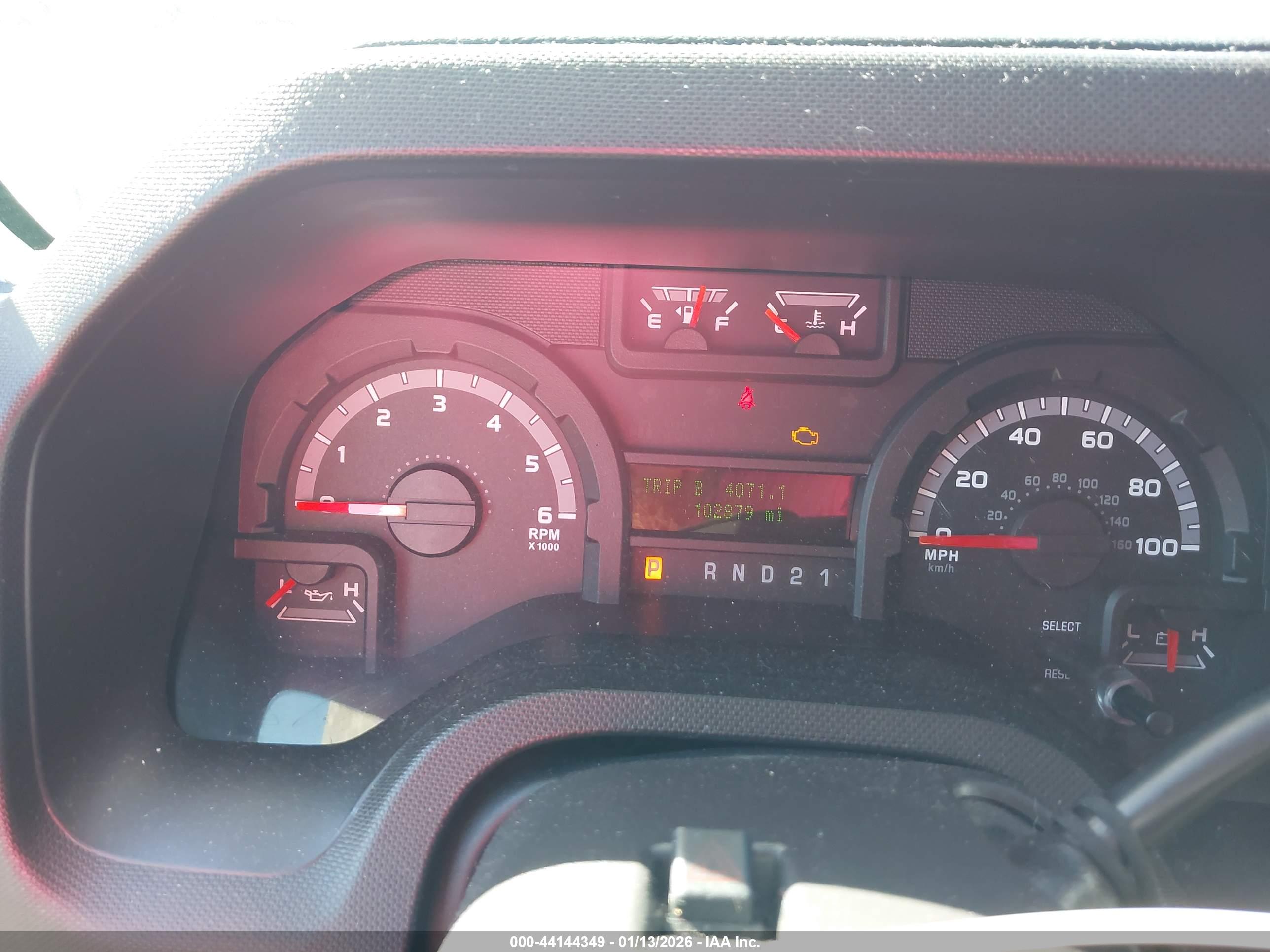 FORD E-350 image 7