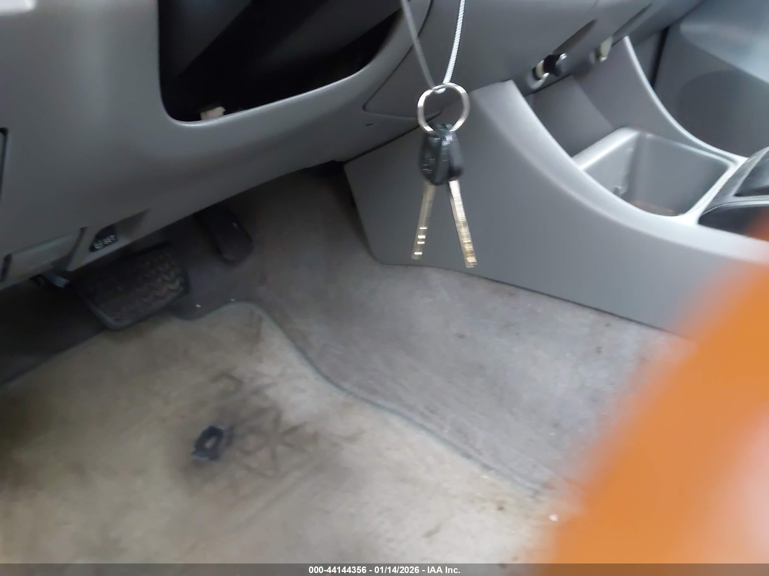 TOYOTA TACOMA image 11