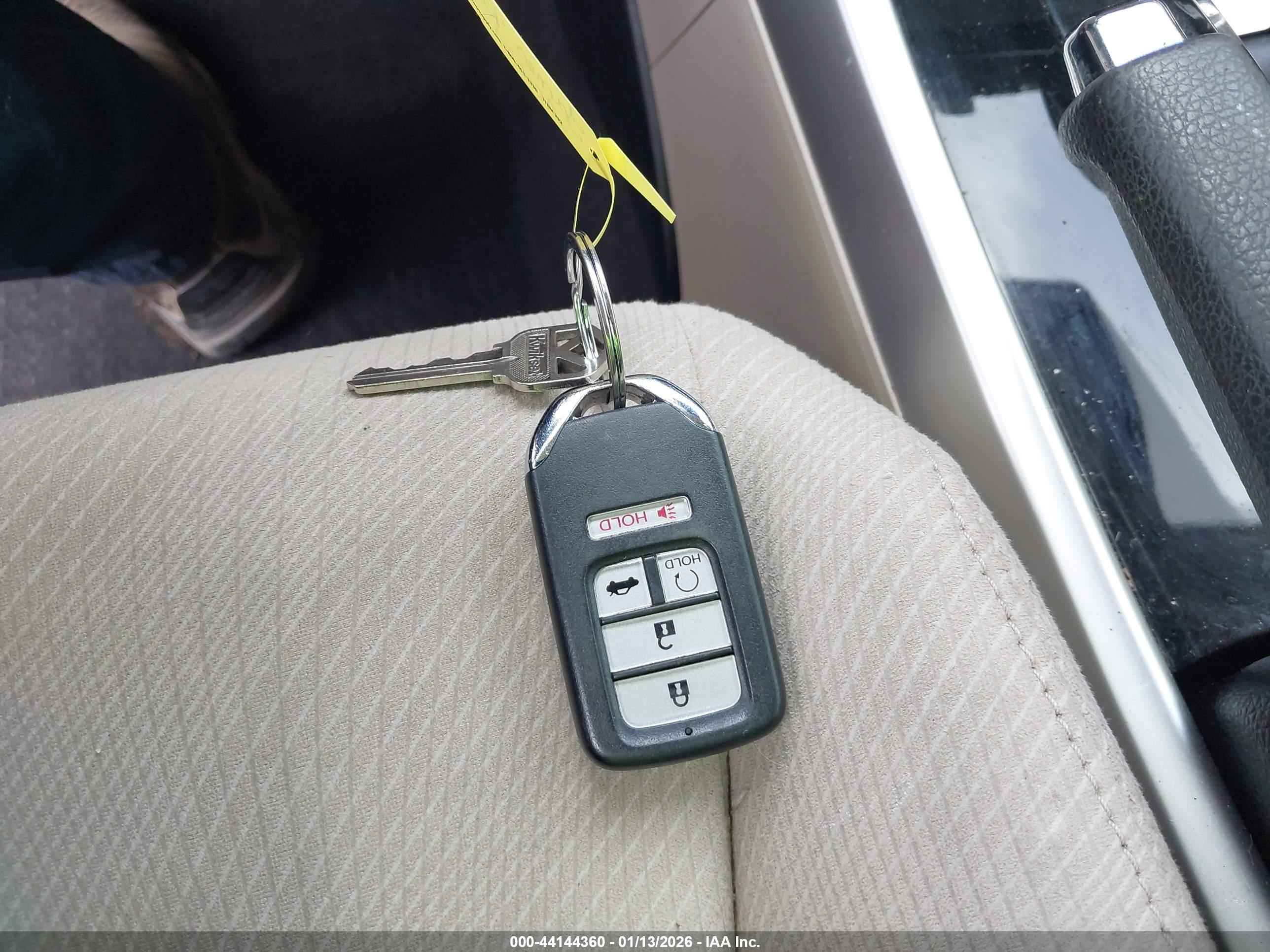 HONDA ACCORD image 11