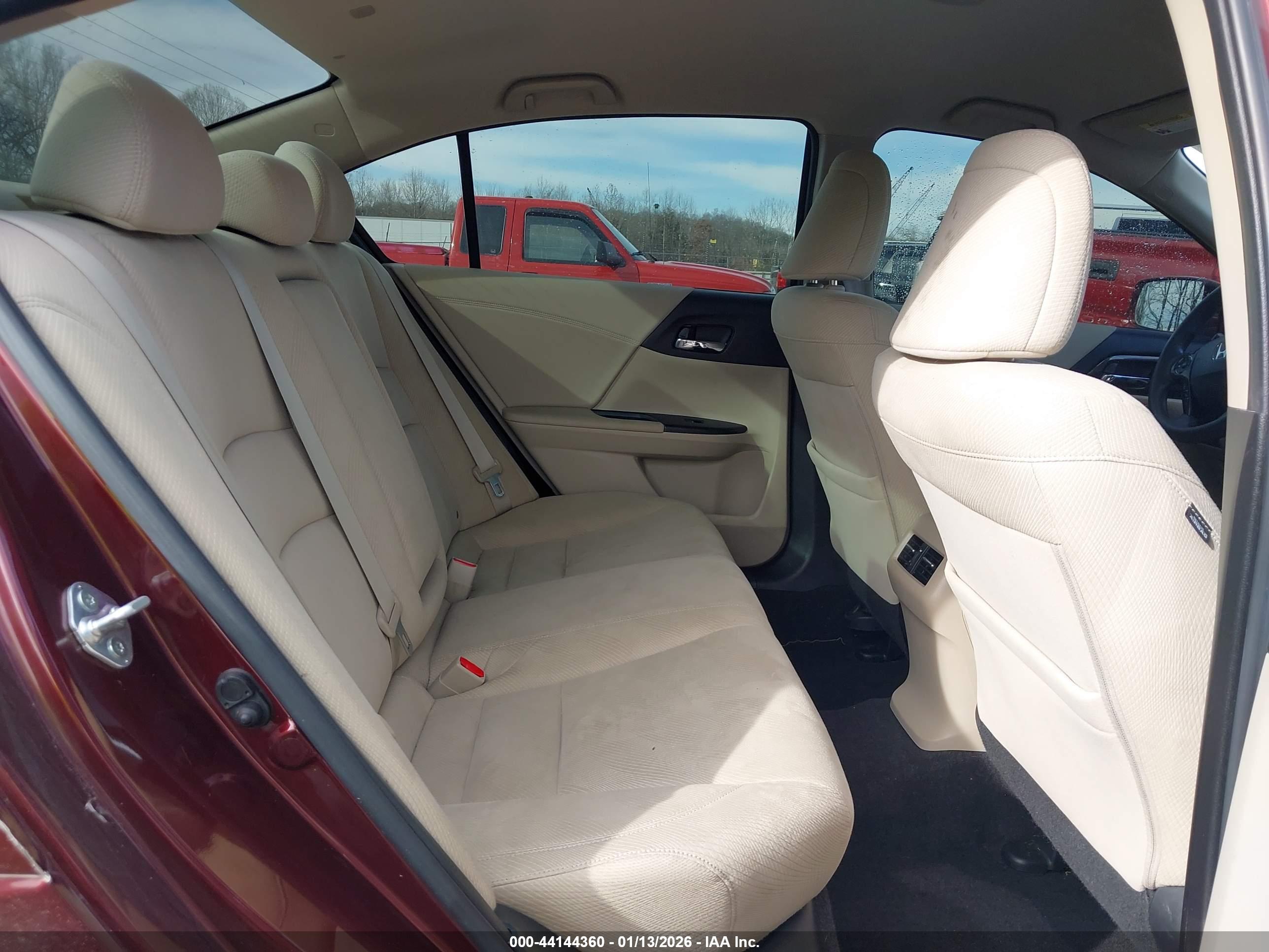 HONDA ACCORD image 8