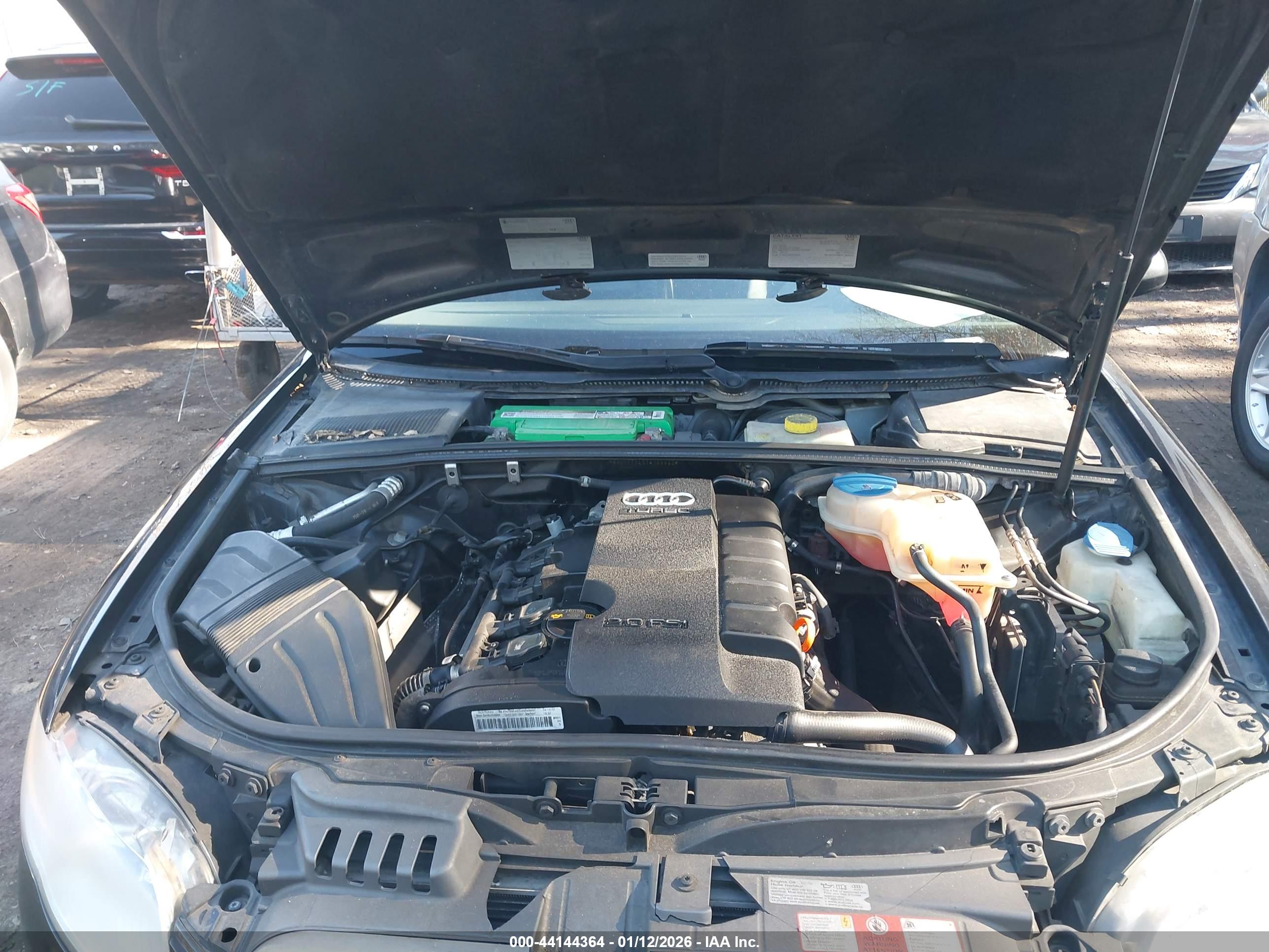 AUDI A4 image 10