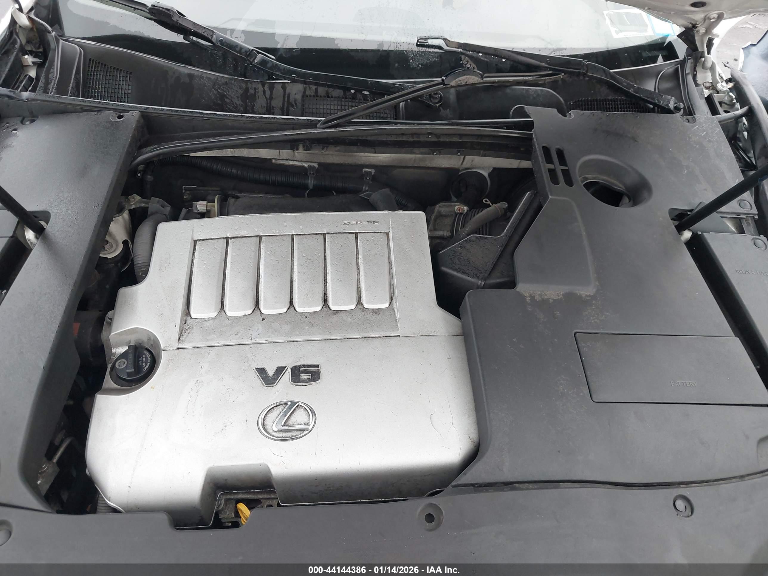 LEXUS ES image 10