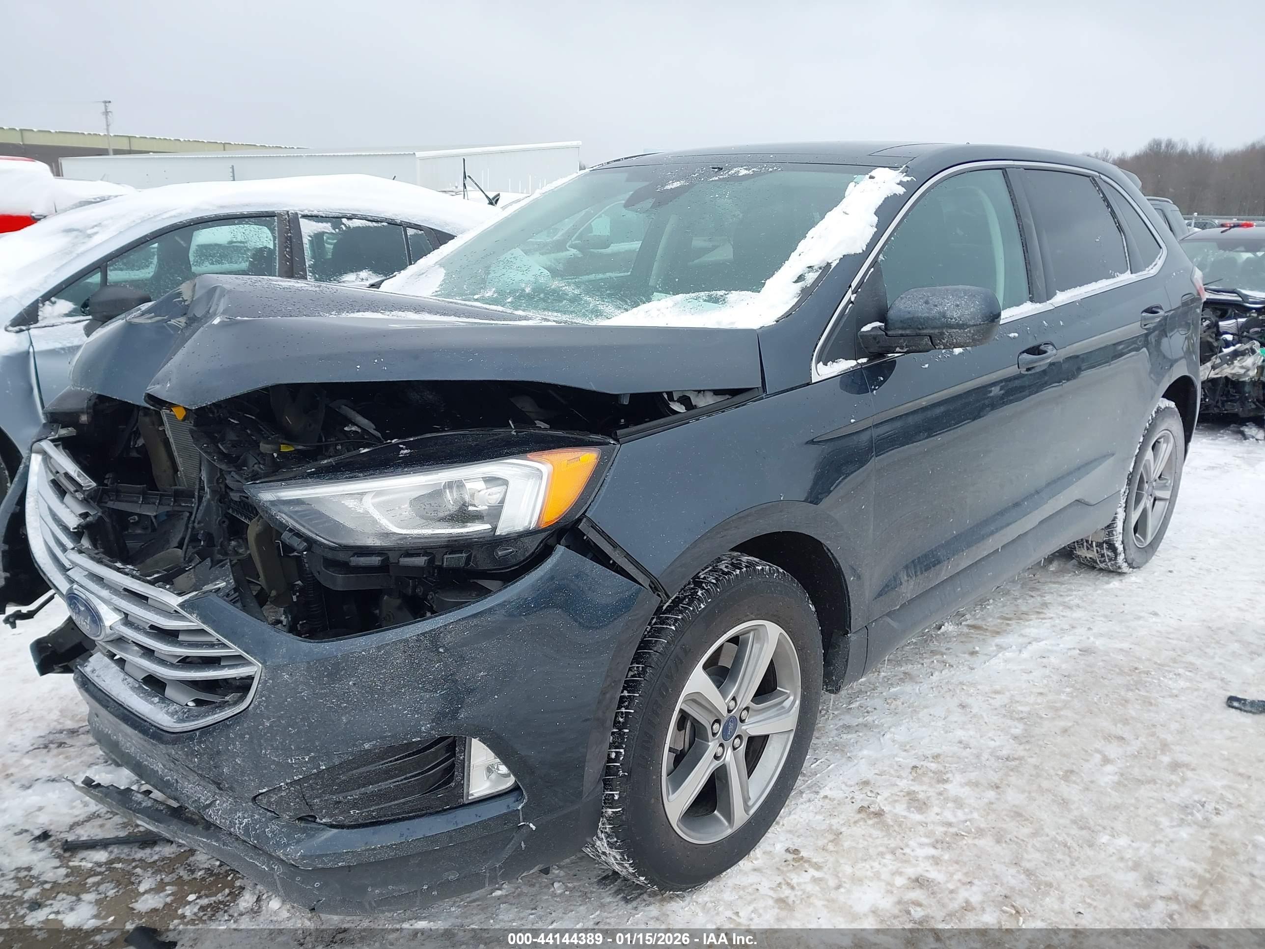 FORD EDGE image 2