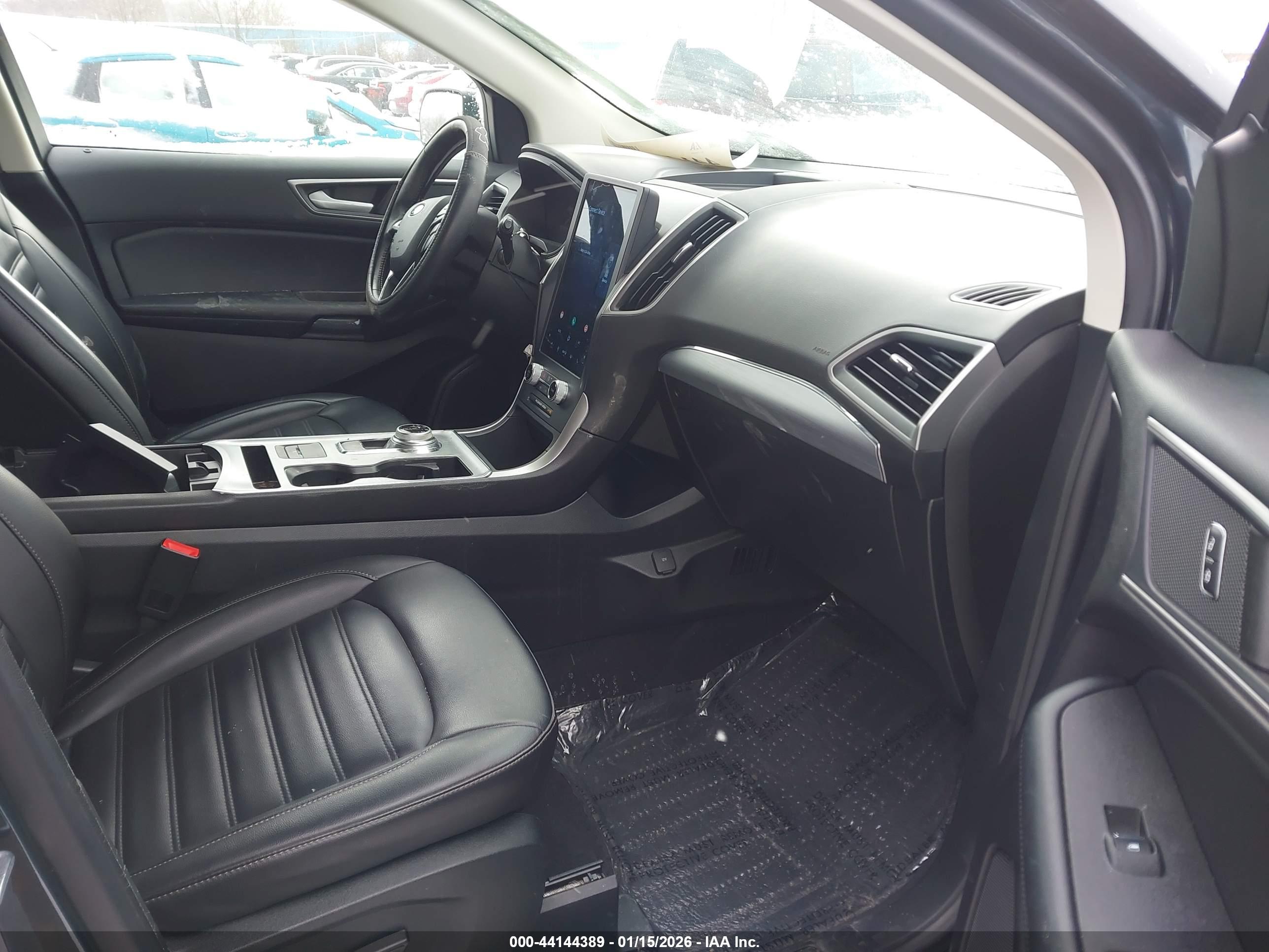 FORD EDGE image 5