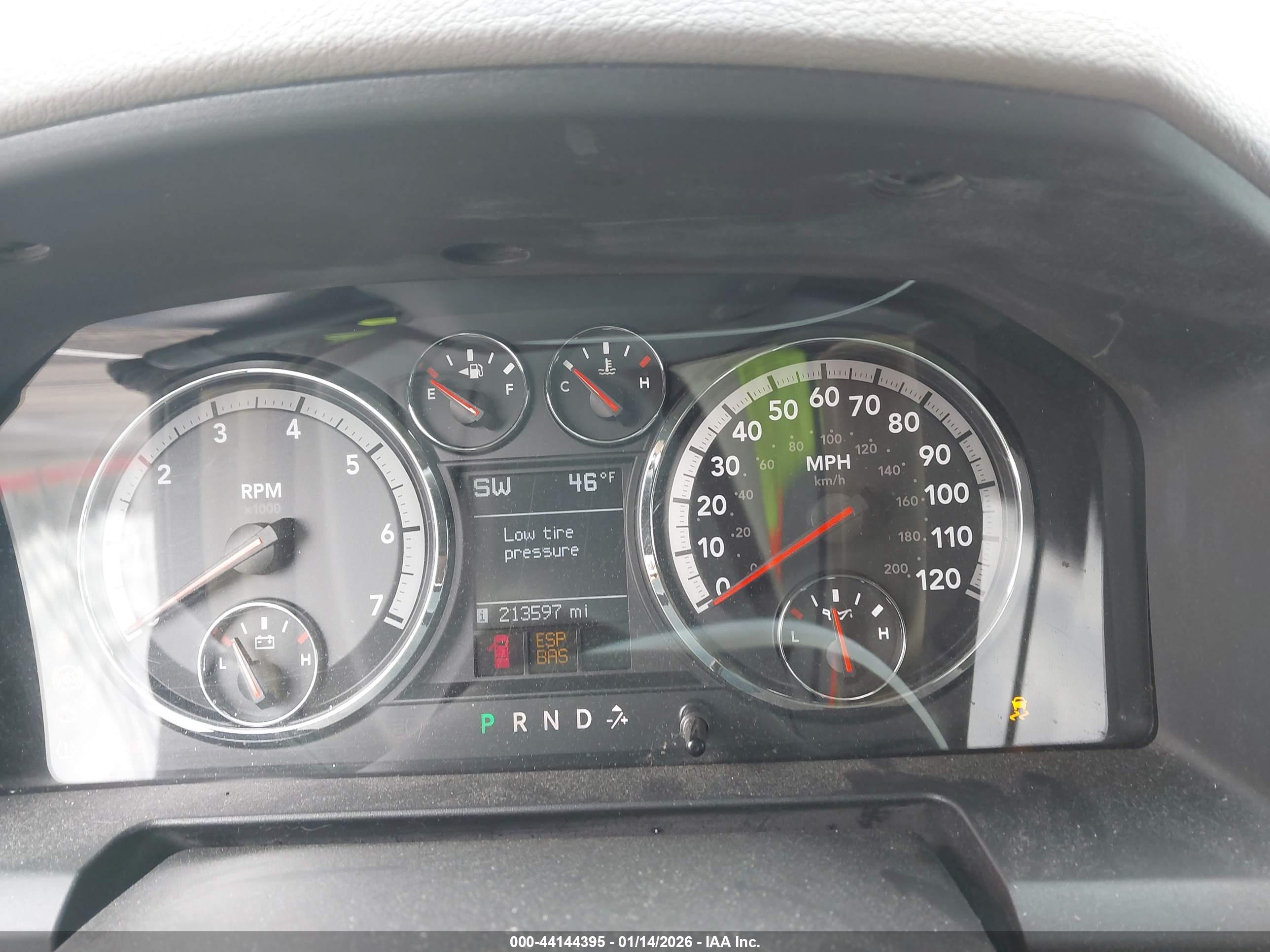 DODGE RAM image 7