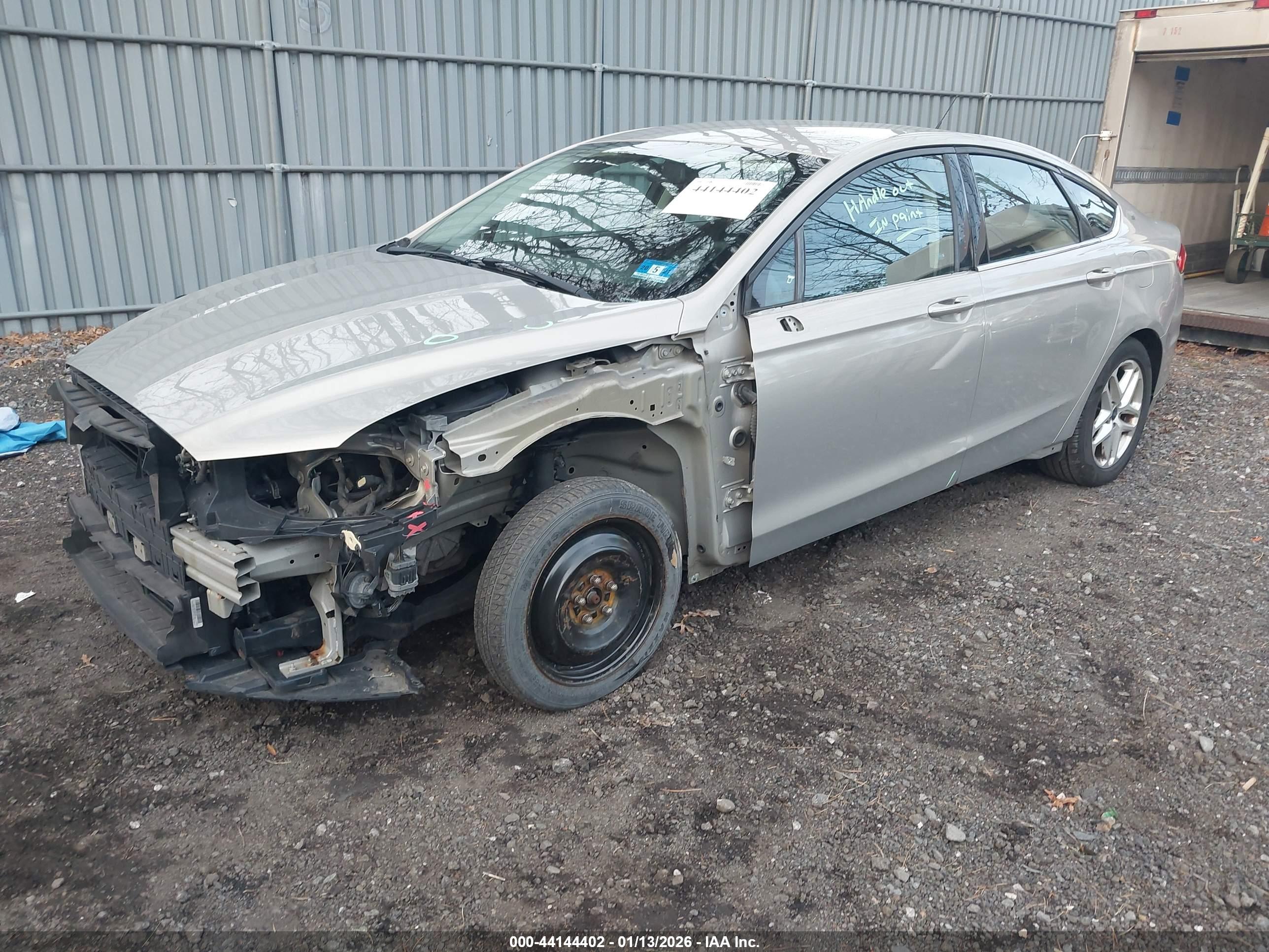 FORD FUSION image 2