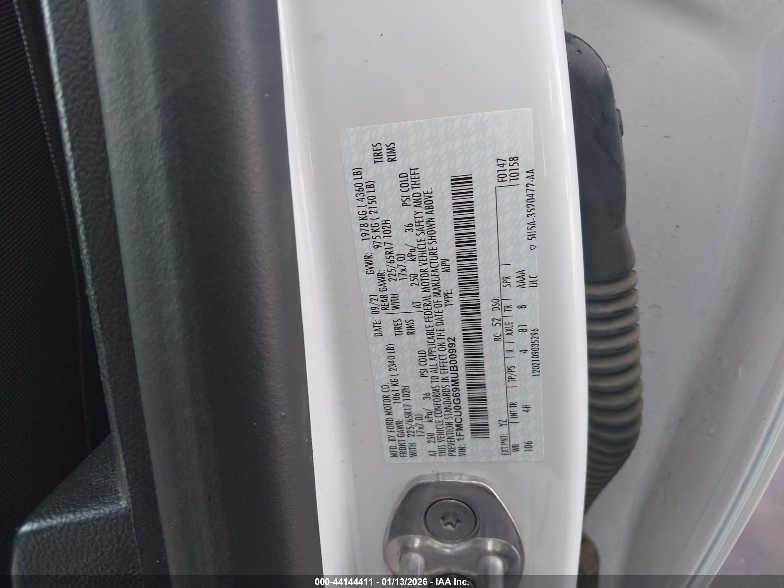 FORD ESCAPE image 9