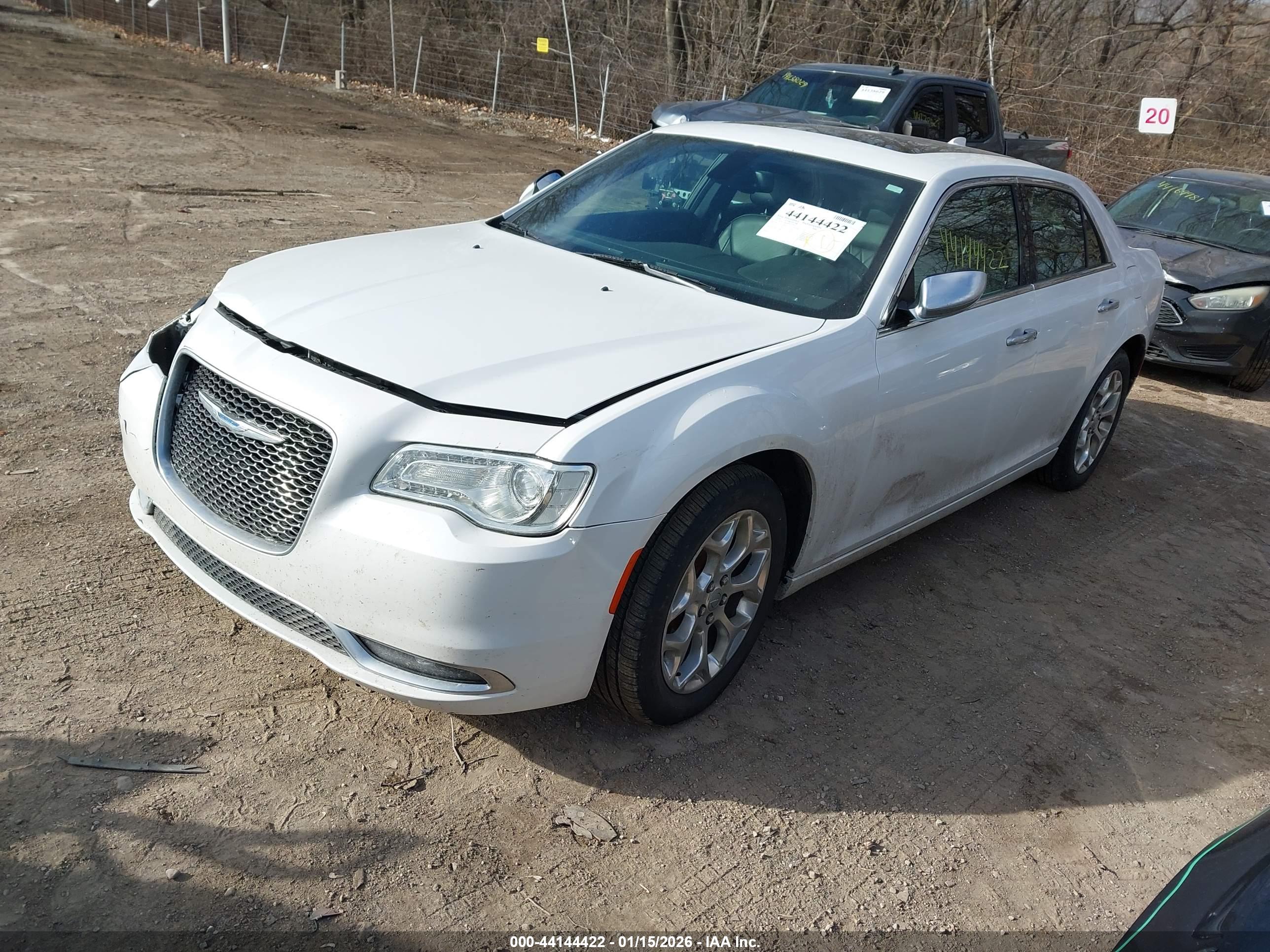 CHRYSLER 300C image 2
