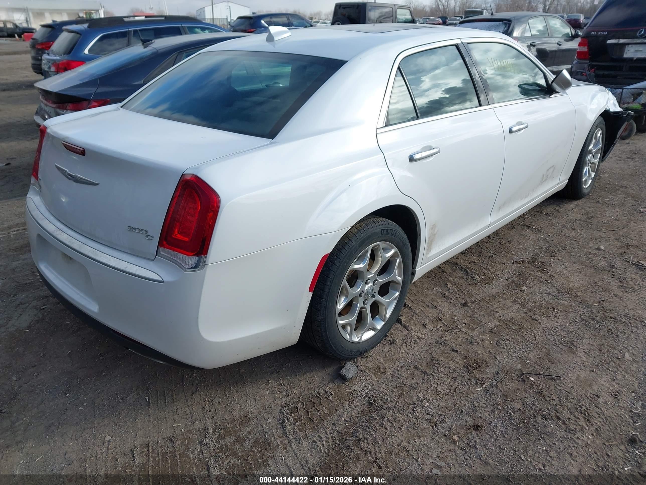 CHRYSLER 300C image 4