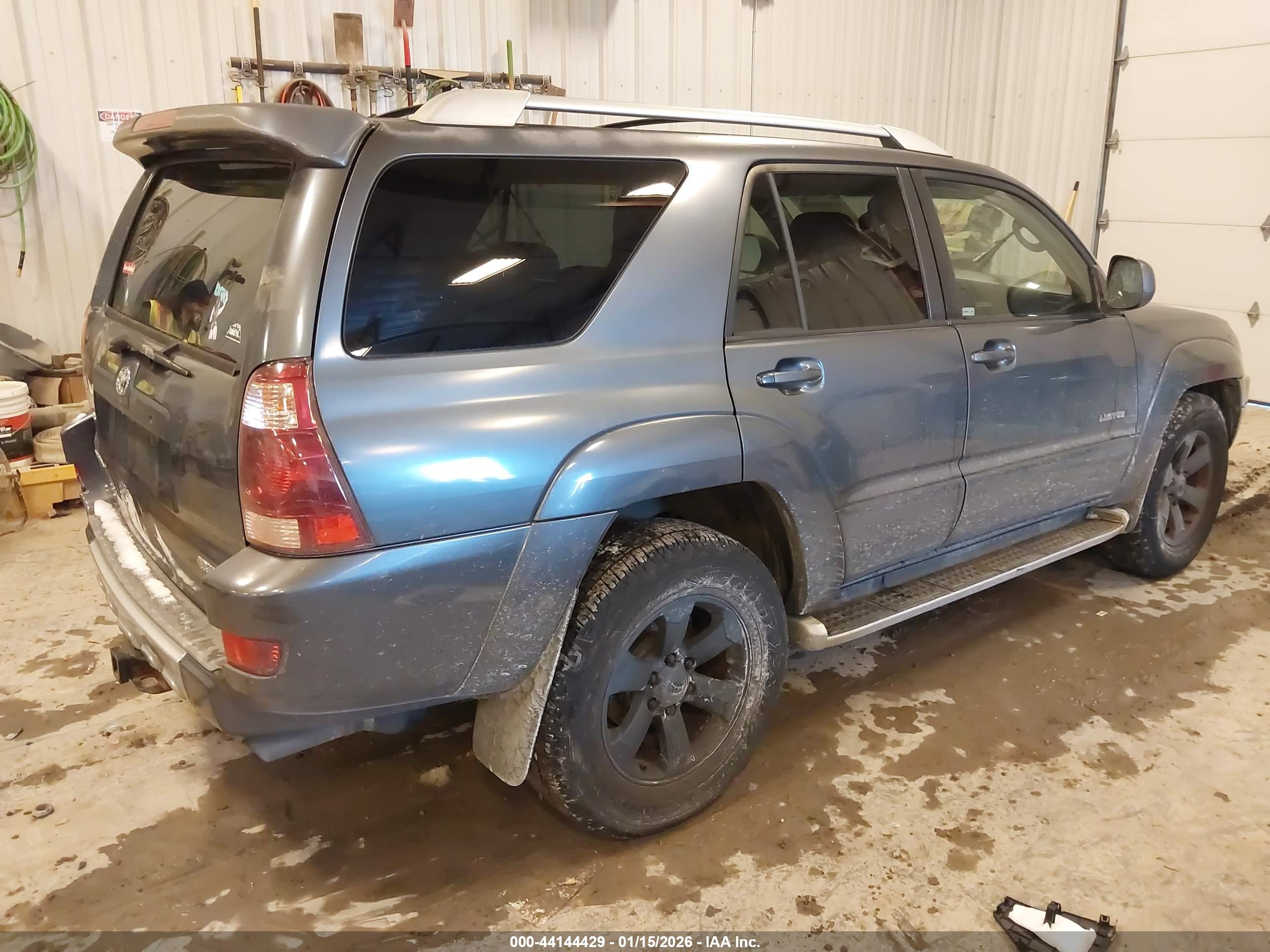 TOYOTA 4RUNNER image 4