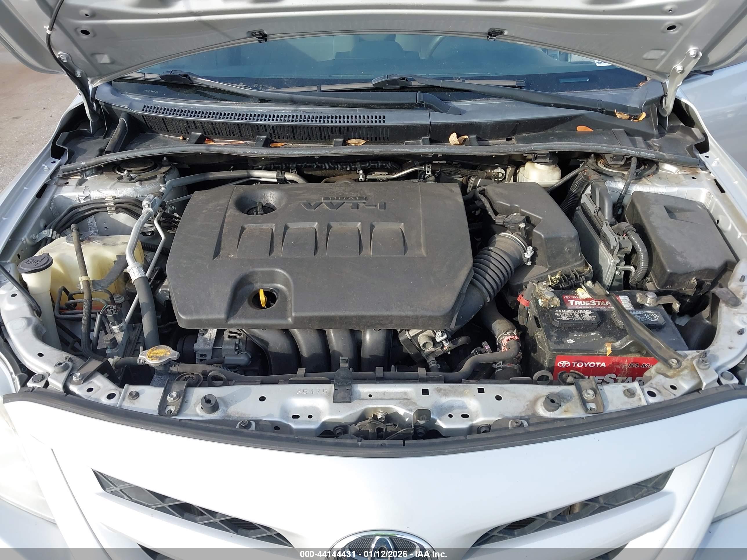 TOYOTA COROLLA image 10