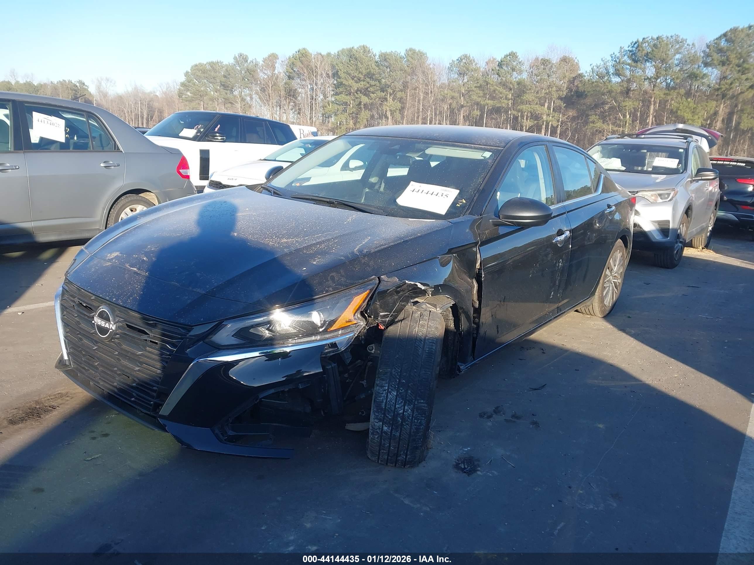 NISSAN ALTIMA image 2
