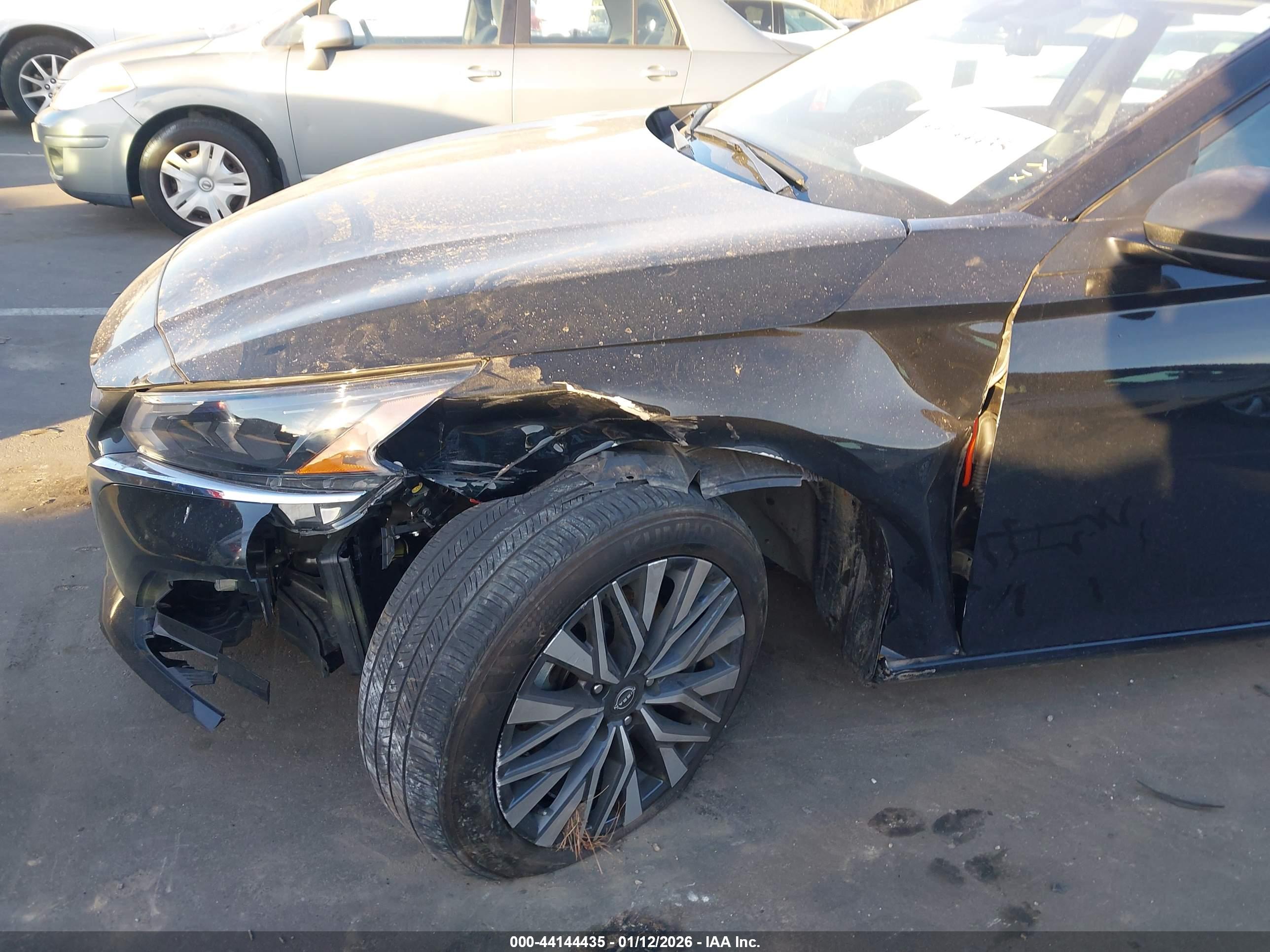 NISSAN ALTIMA image 6