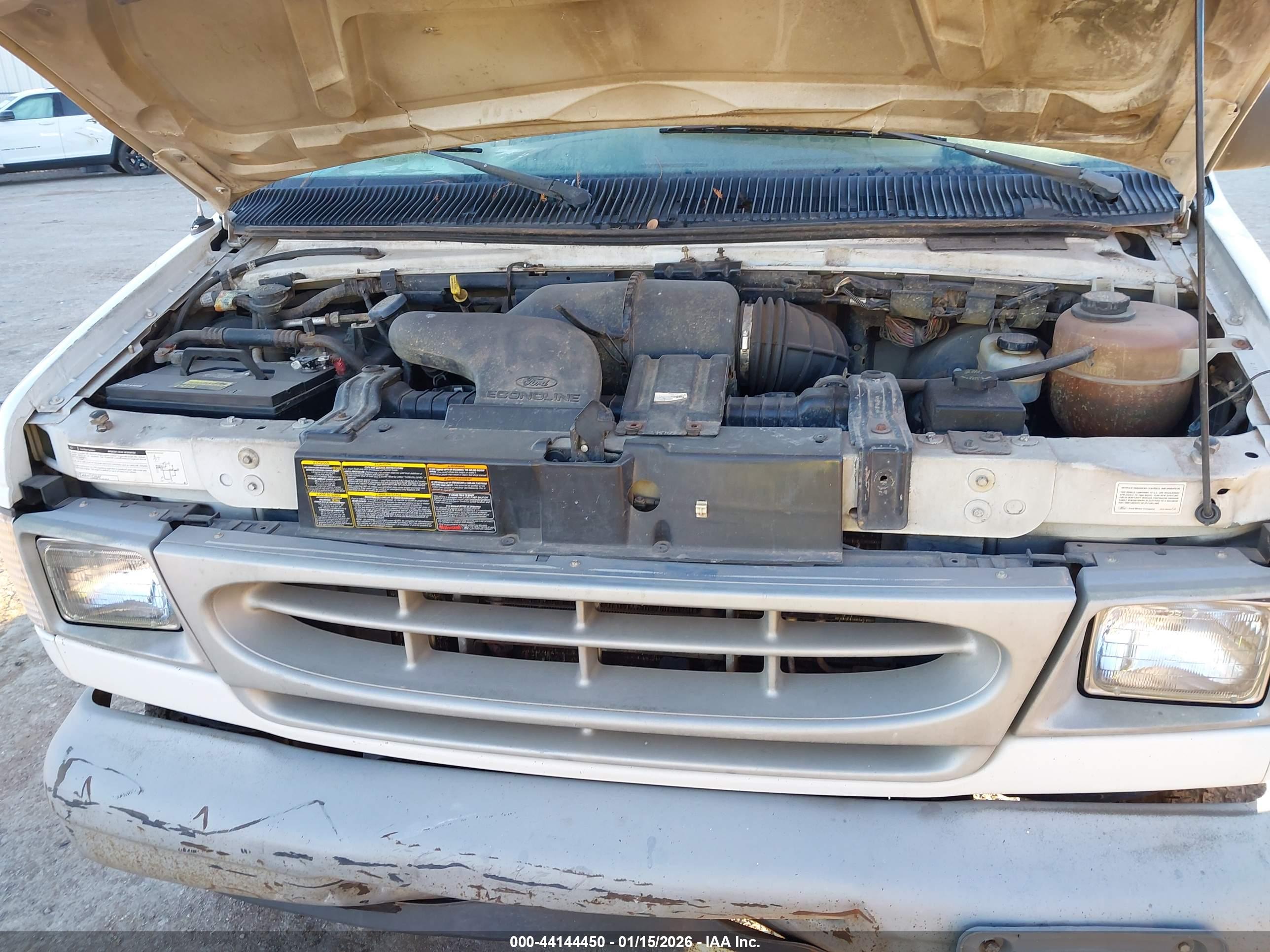 FORD E-350 image 10