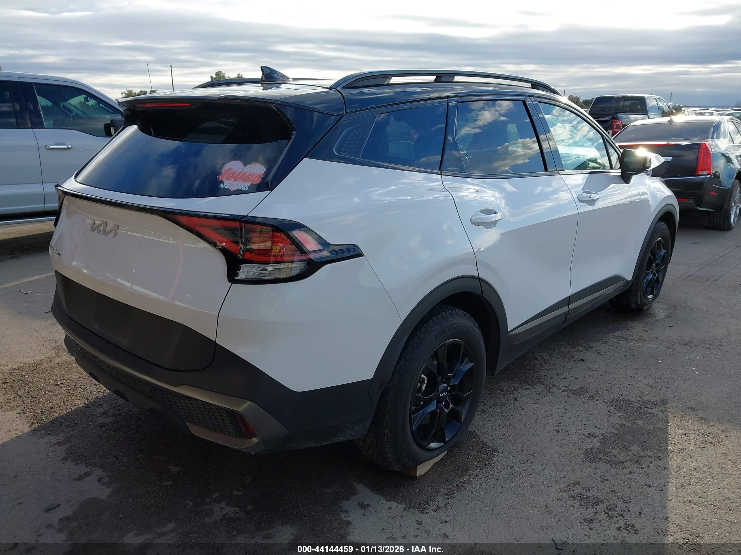 KIA SPORTAGE image 4