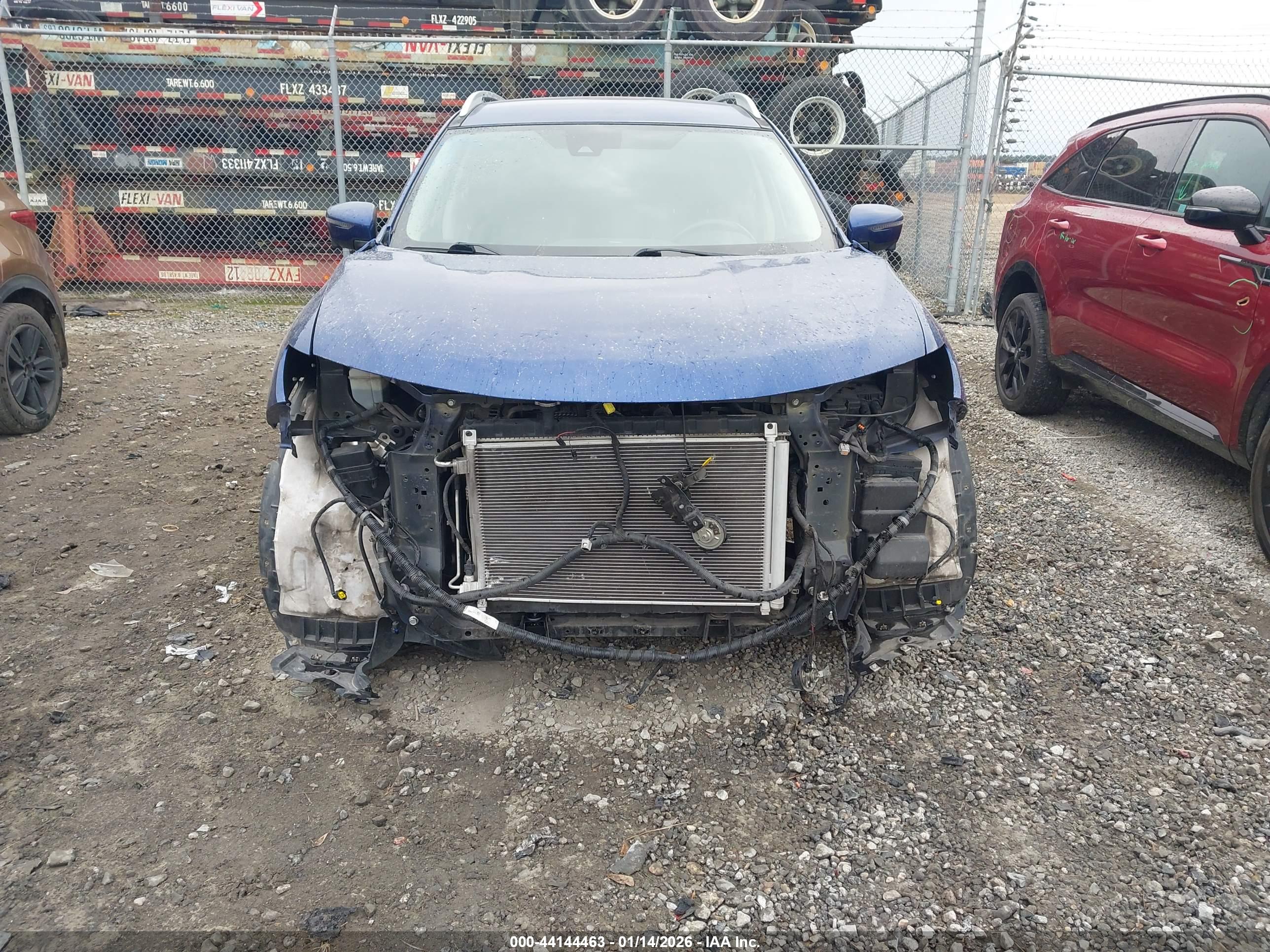 NISSAN ROGUE image 6