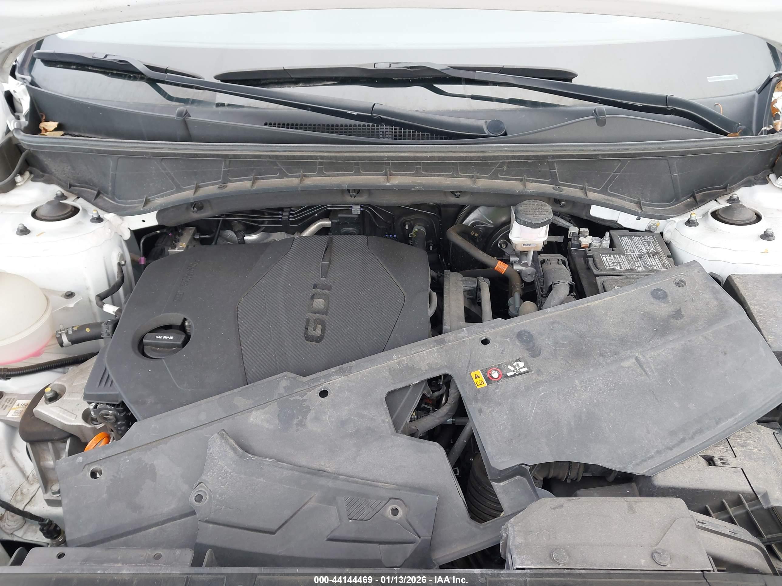 HYUNDAI TUCSON image 10